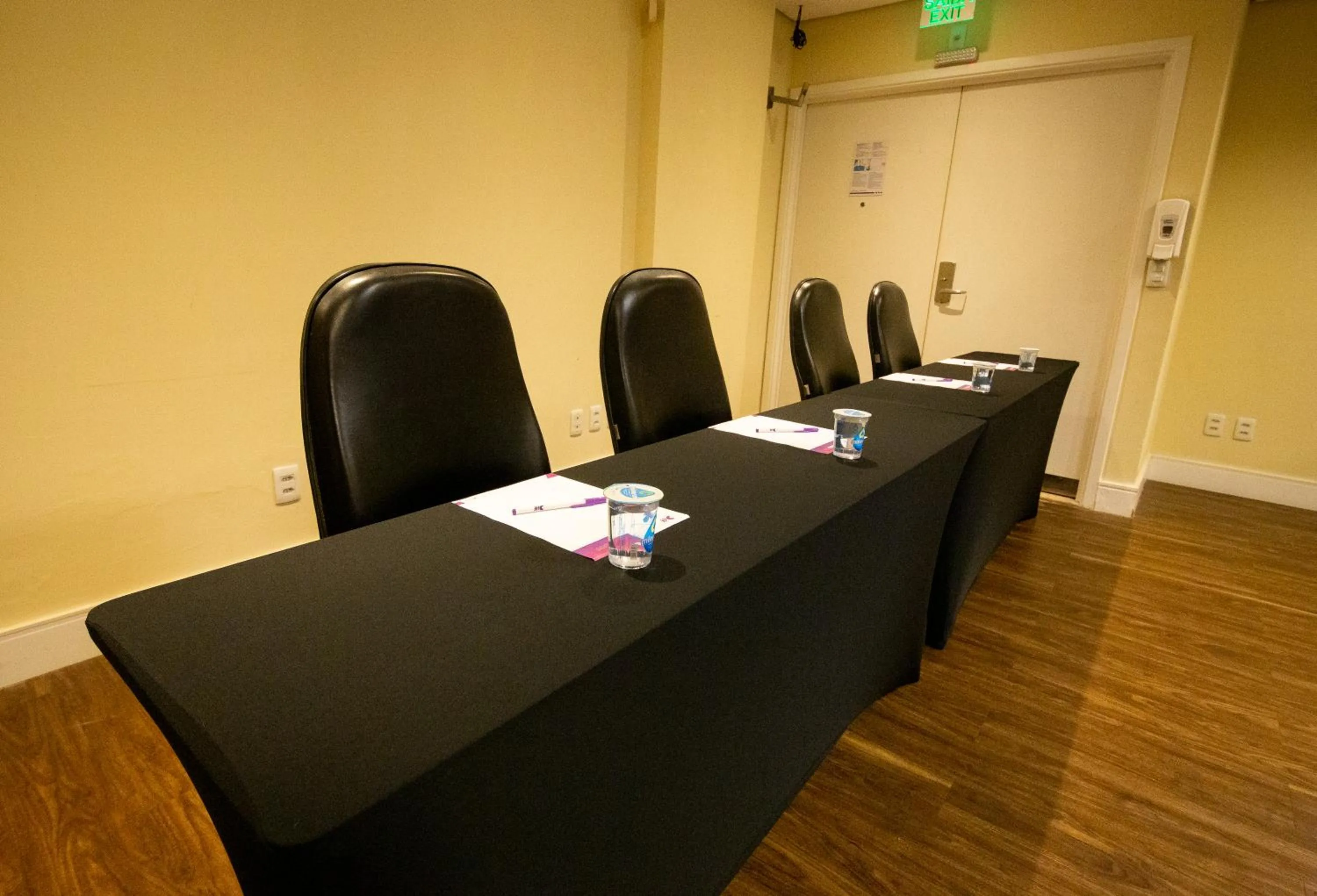 Meeting/conference room in Diff Hotel - by Easy Hotéis