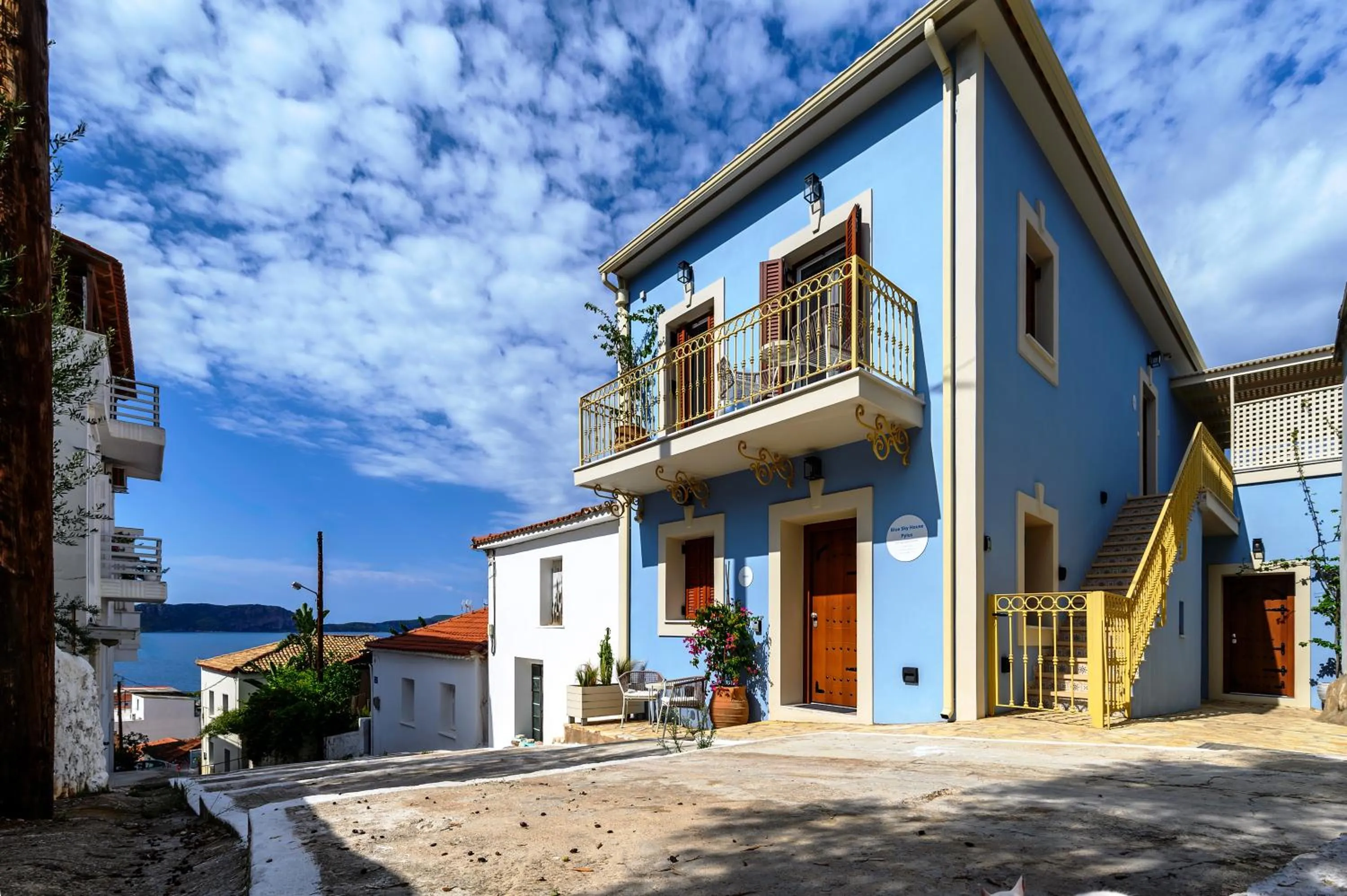 Property building in Blue Sky House