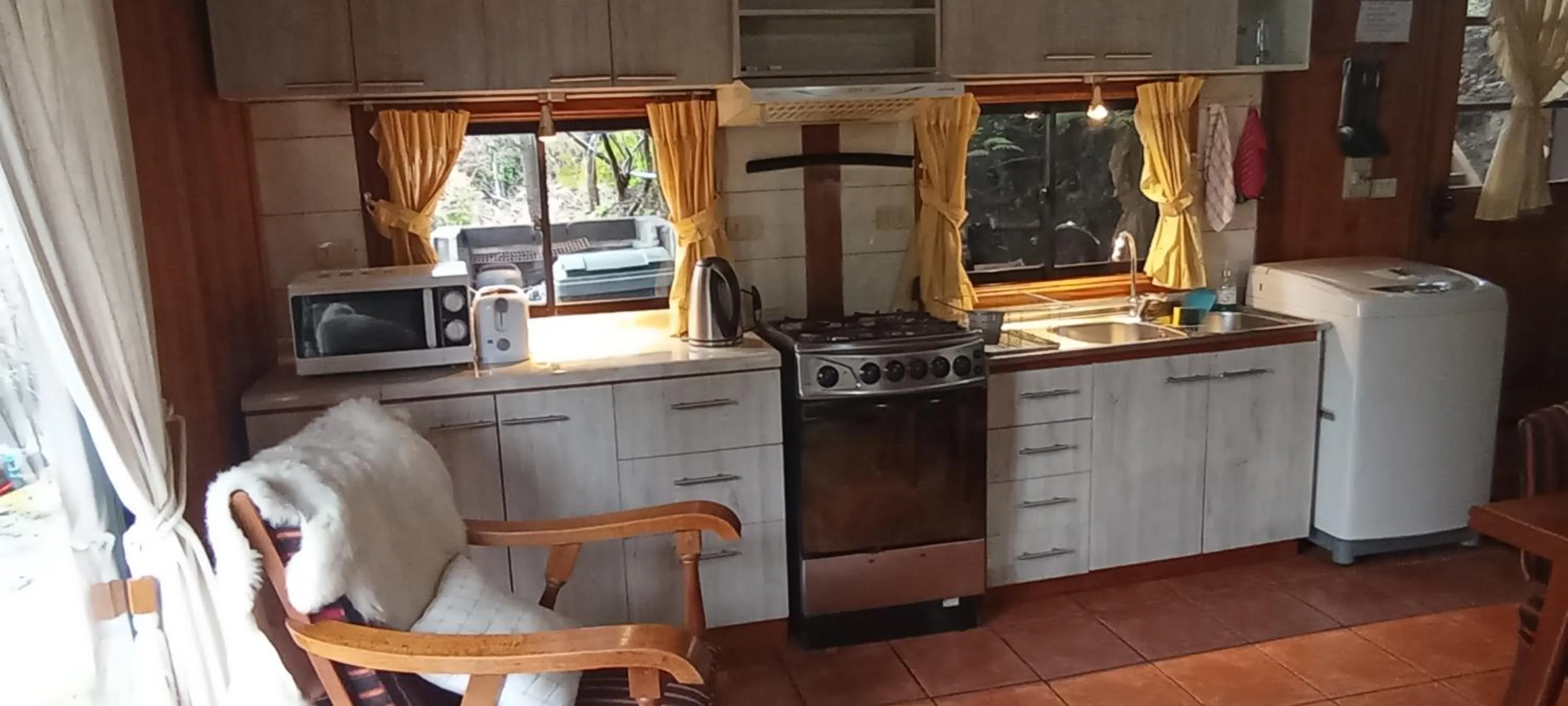 Coffee/tea facilities in Omi Kika B&B