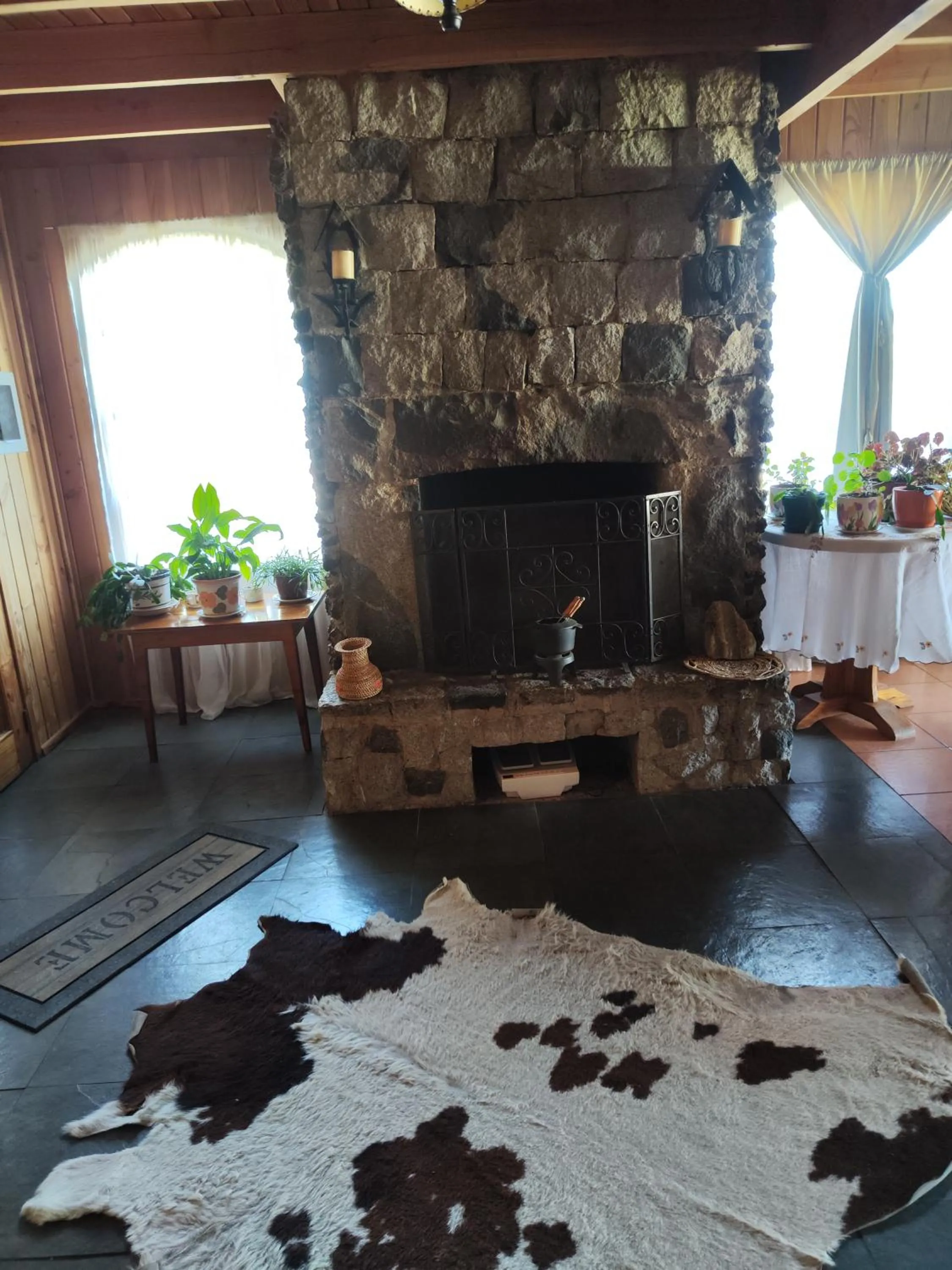 fireplace in Omi Kika B&B