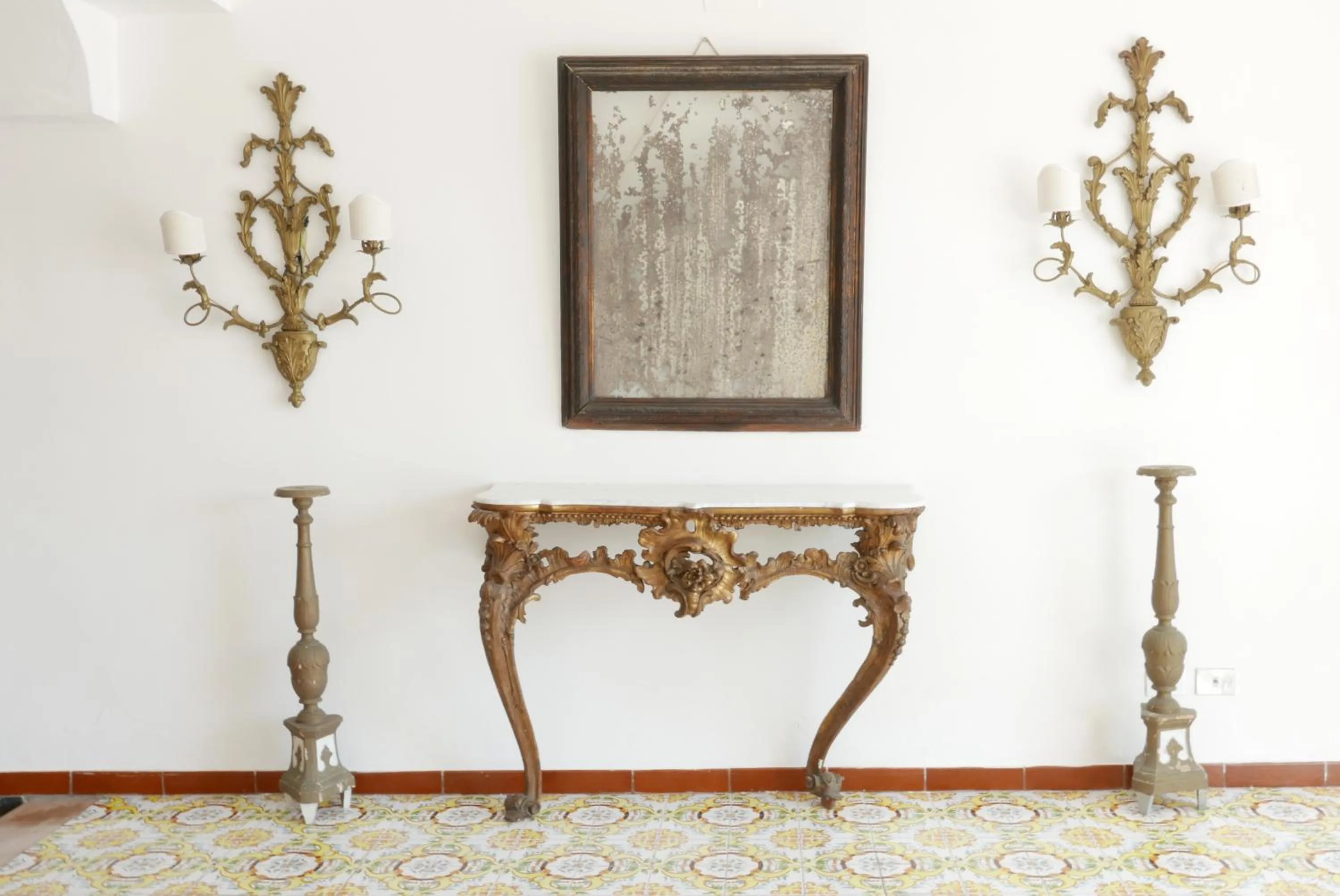 Decorative detail in Hotel Torre Dei Borboni