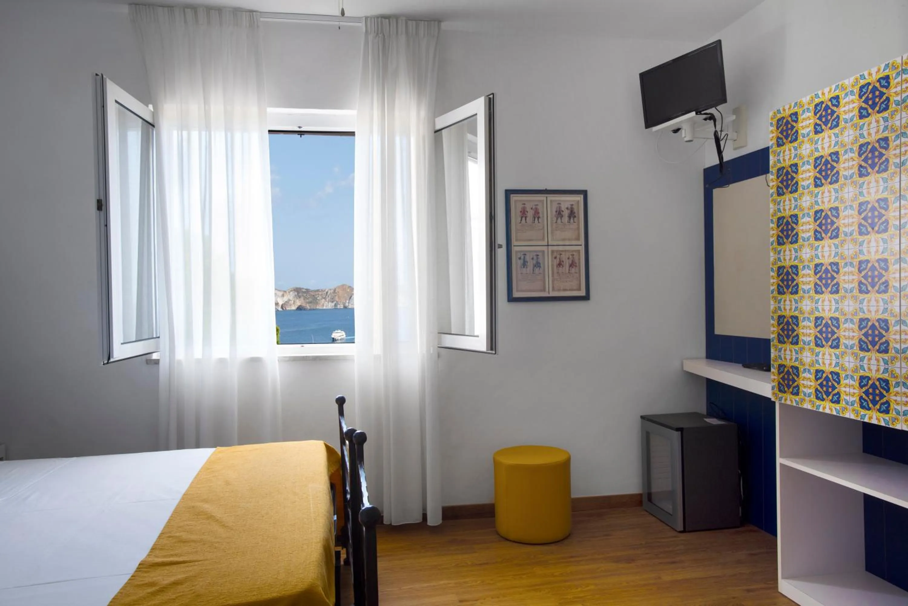 Photo of the whole room, Bed in Hotel Torre Dei Borboni
