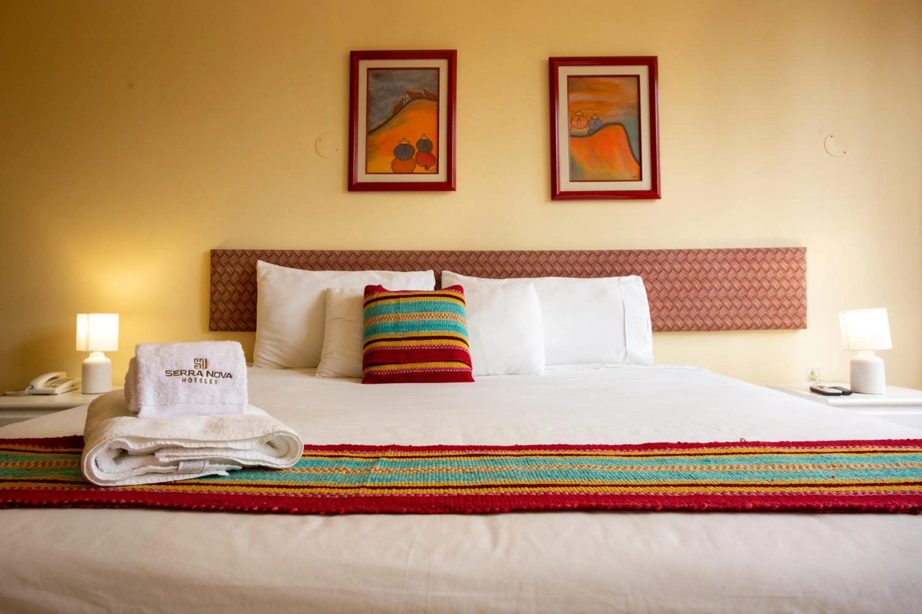 Bed in Hotel Serra Nova