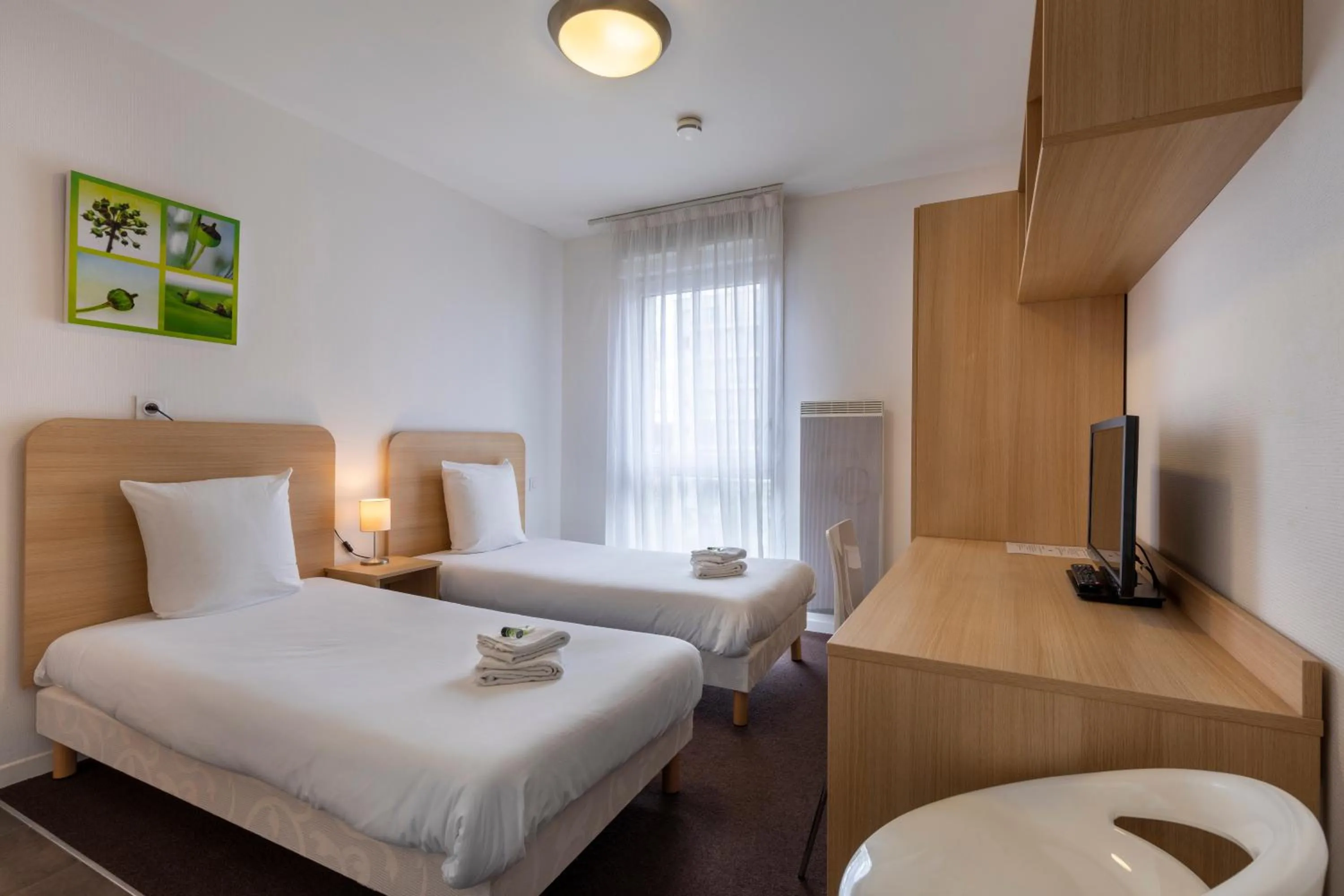 Bed in The Originals Residence, Kosy Appart'hotels Troyes City & Park