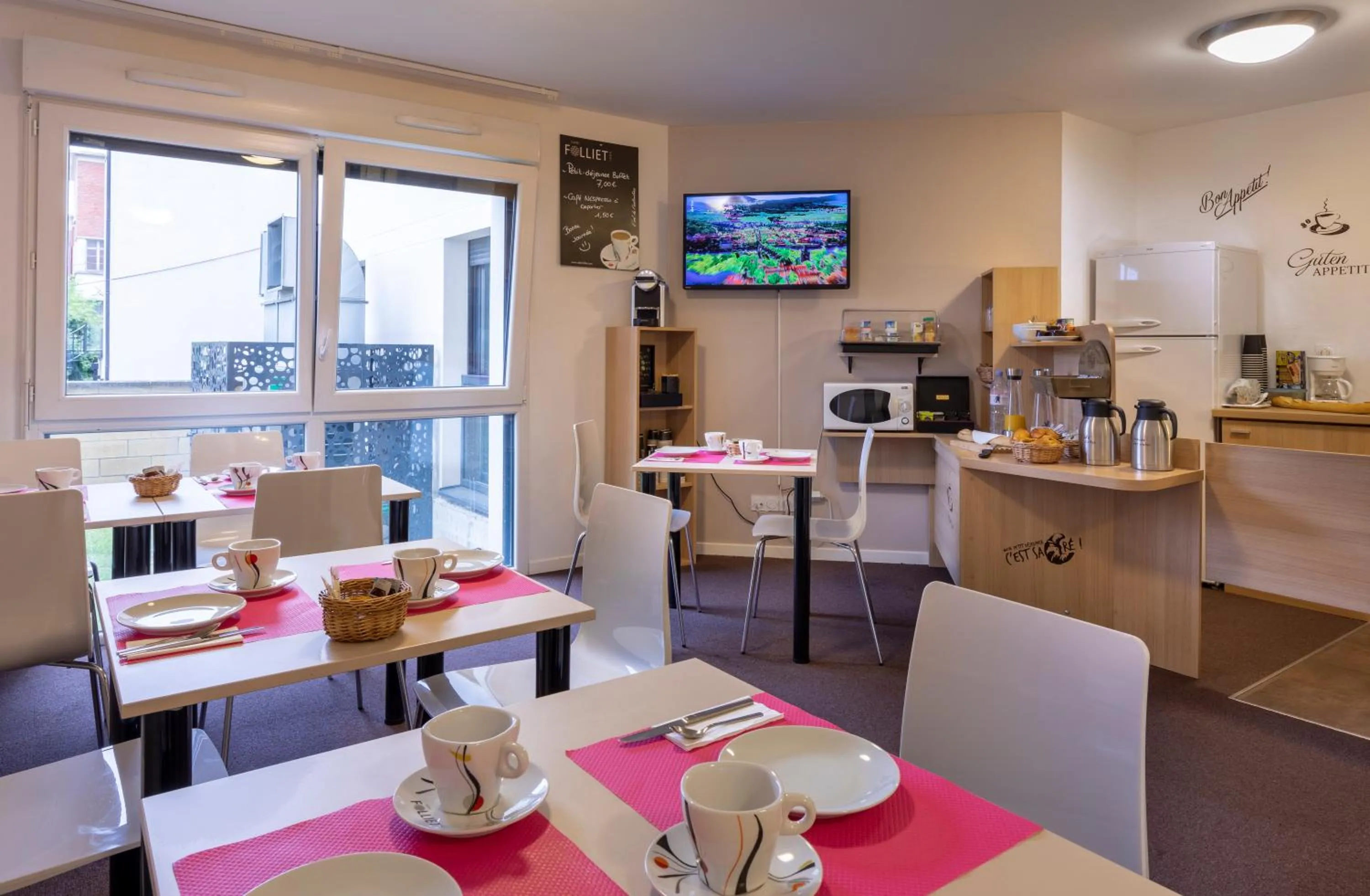 Breakfast in The Originals Residence, Kosy Appart'hotels Troyes City & Park