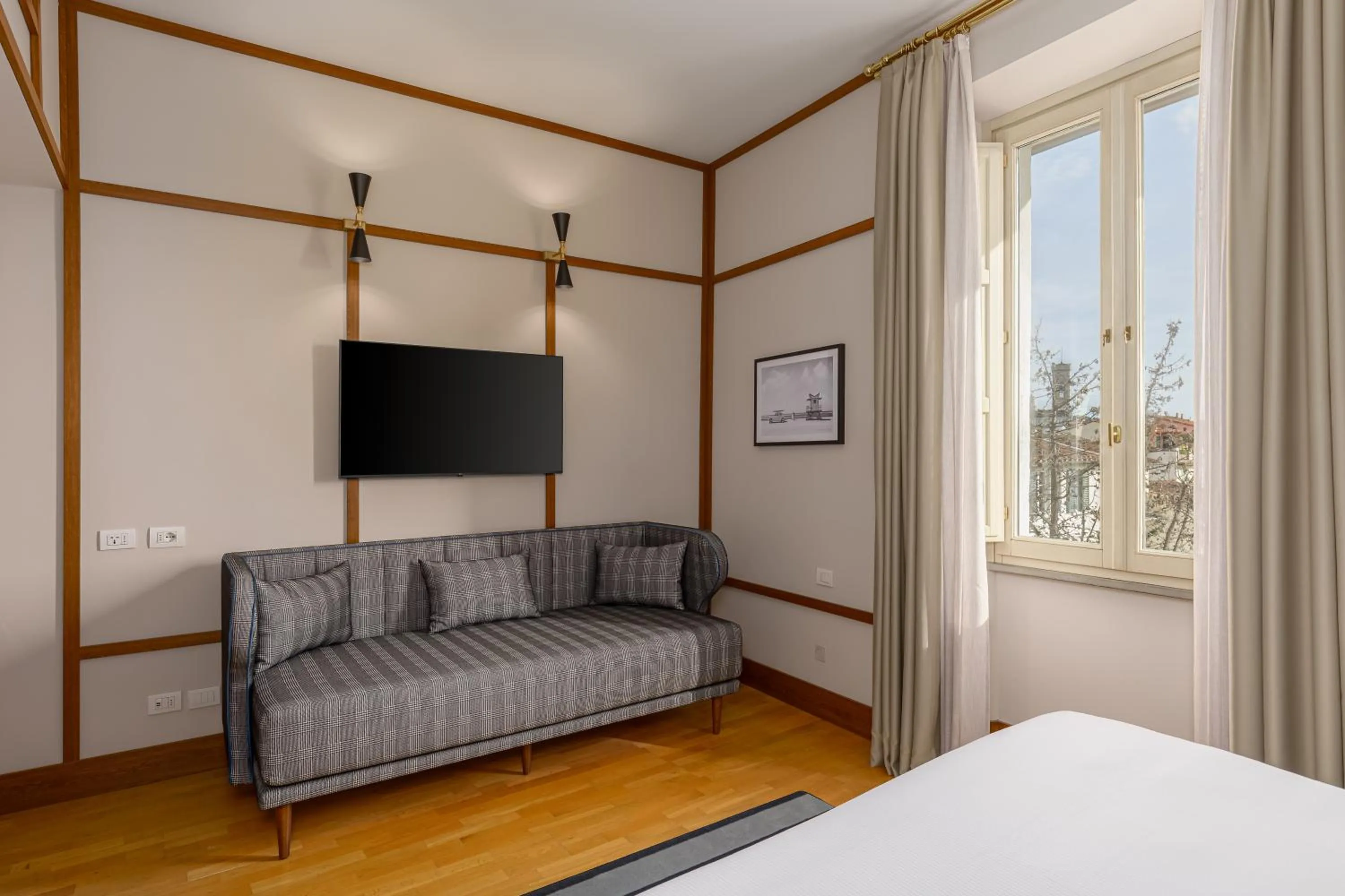 Bed in Room Mate Luca, Florence