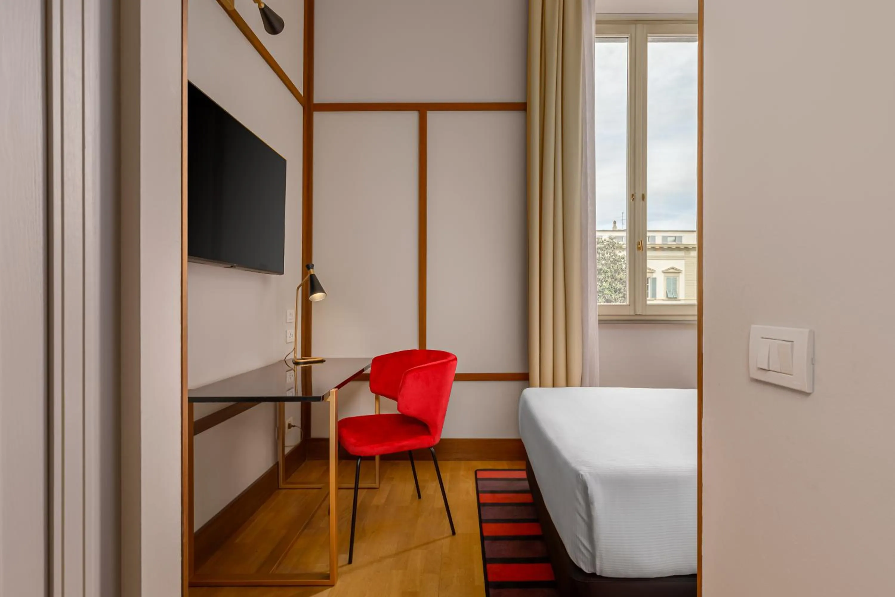 Bed in Room Mate Luca, Florence