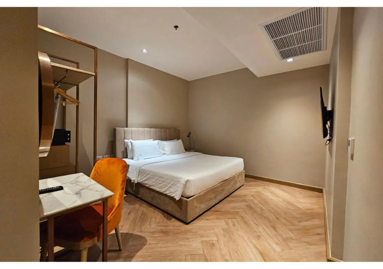 Bed in Away Bangkok Riverside Kene