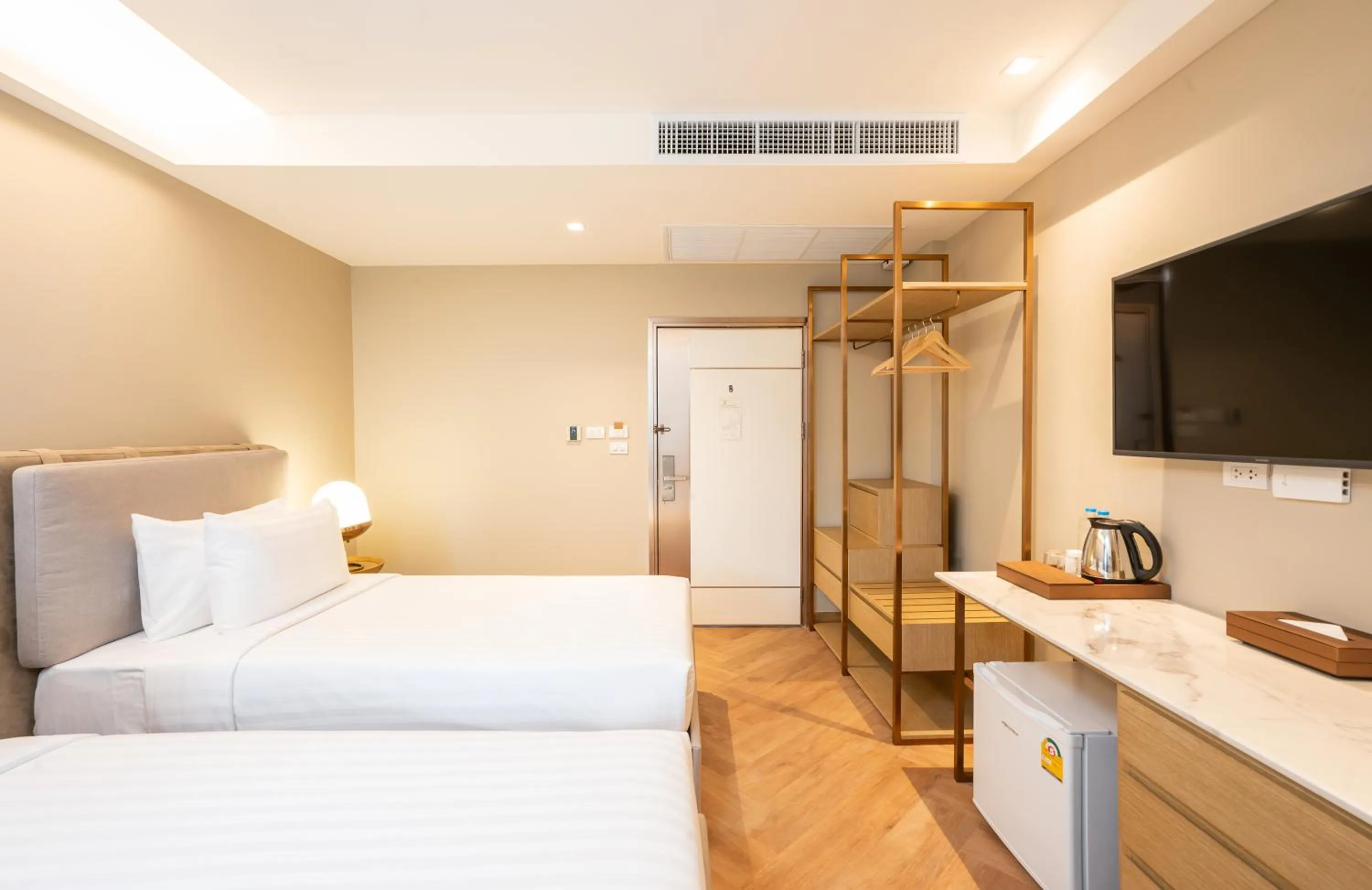 Guests, Bed in Away Bangkok Riverside Kene