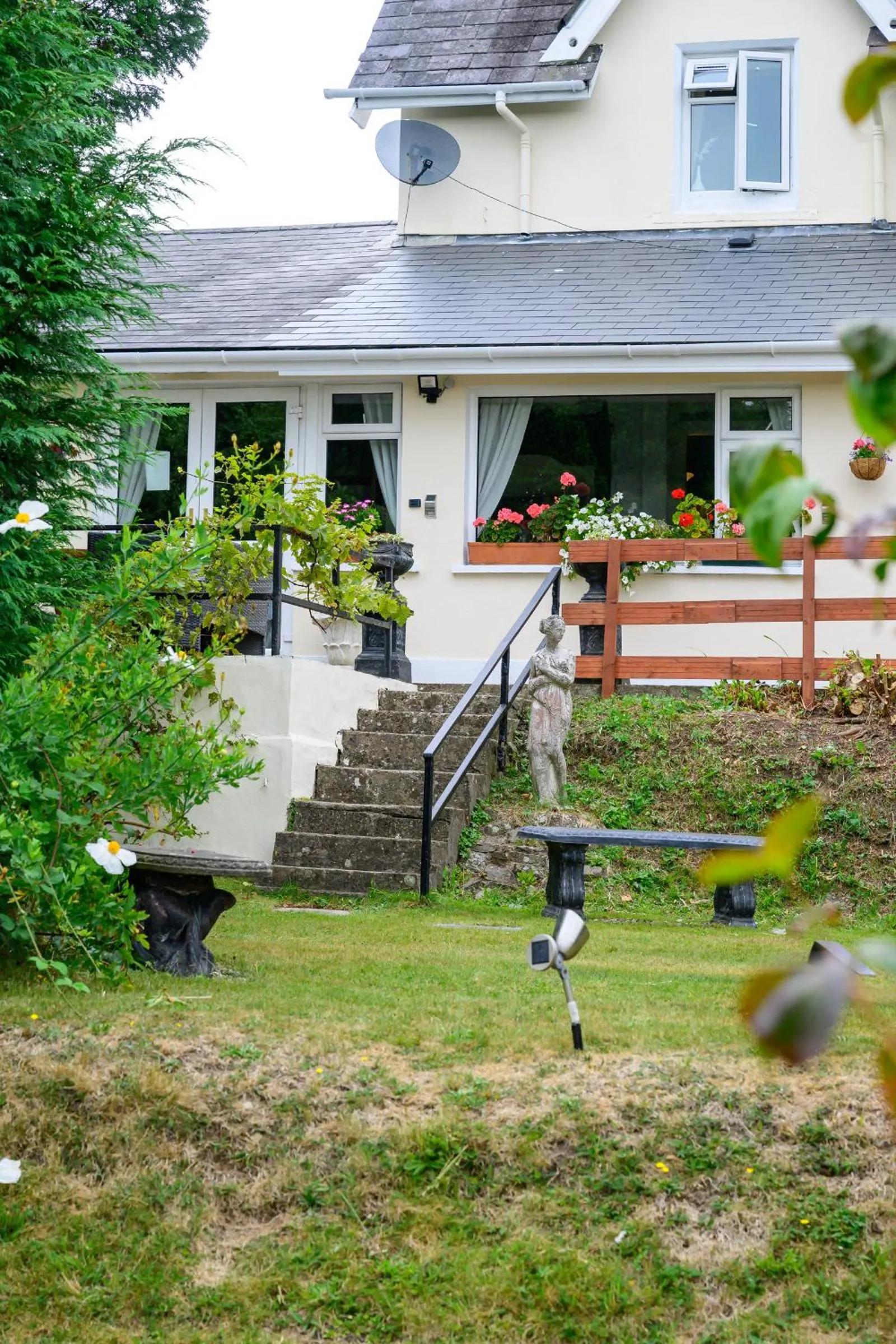 Robin Hill House Heritage Guest House