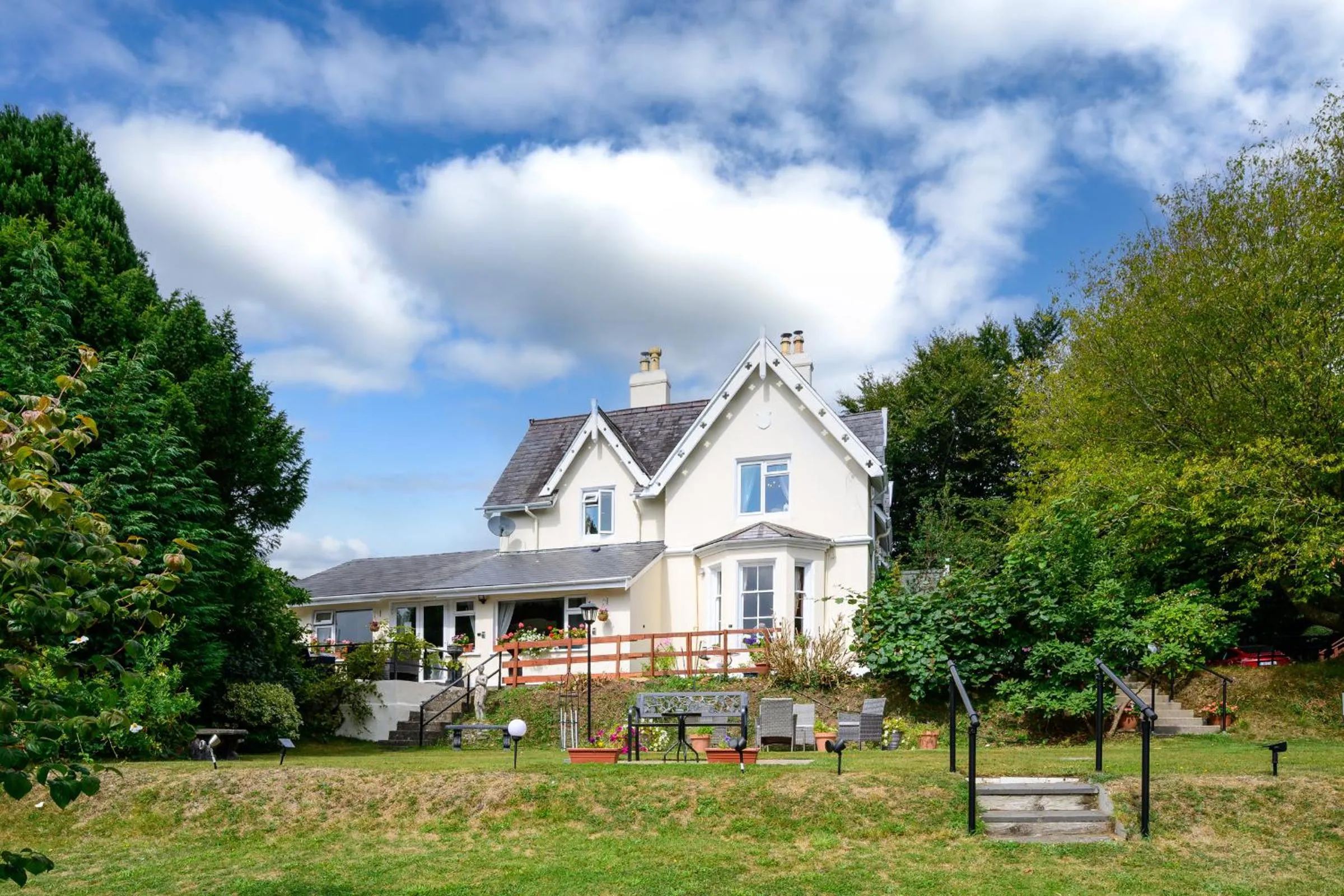 Robin Hill House Heritage Guest House