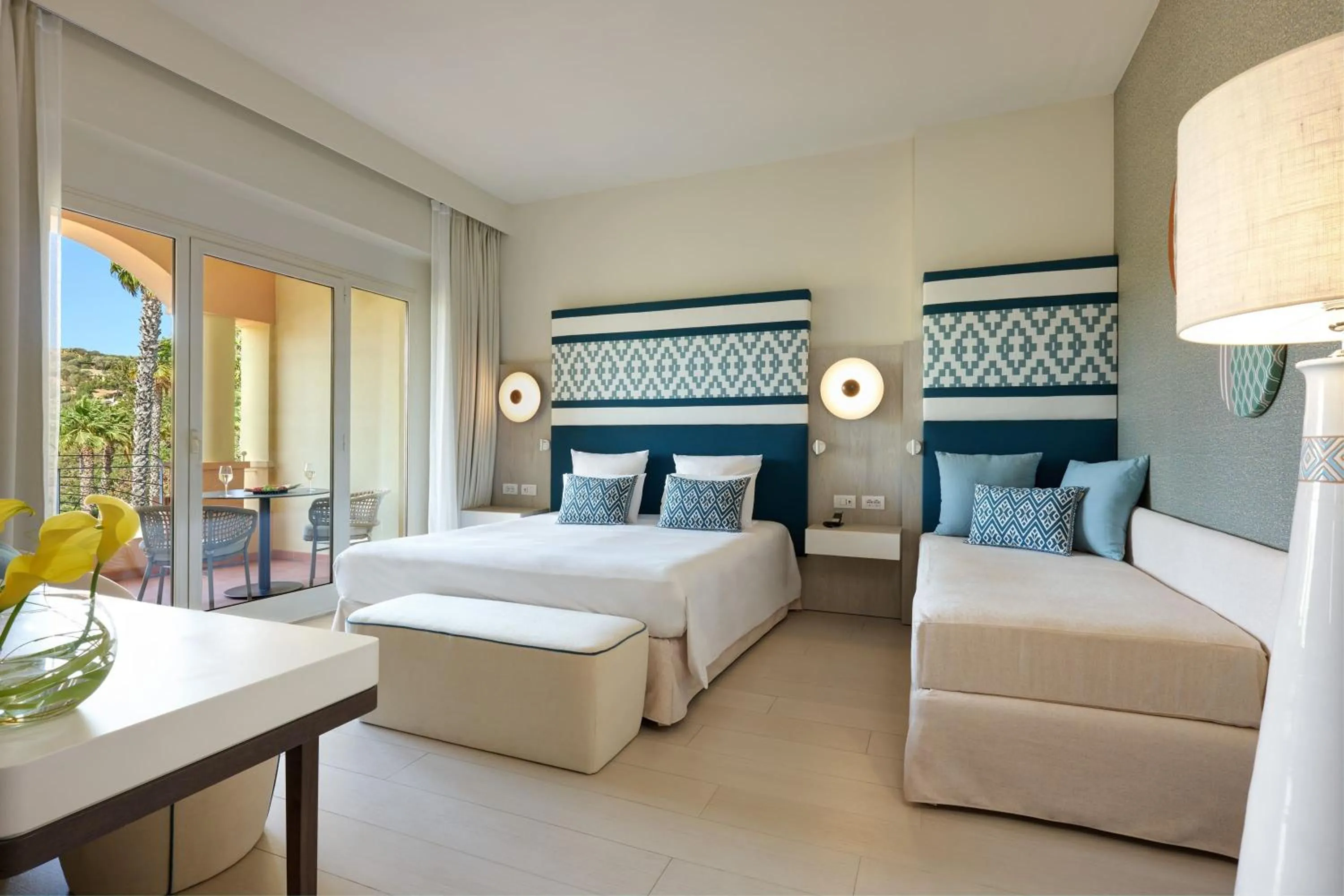 Bed in Almar Timi Ama Villasimius