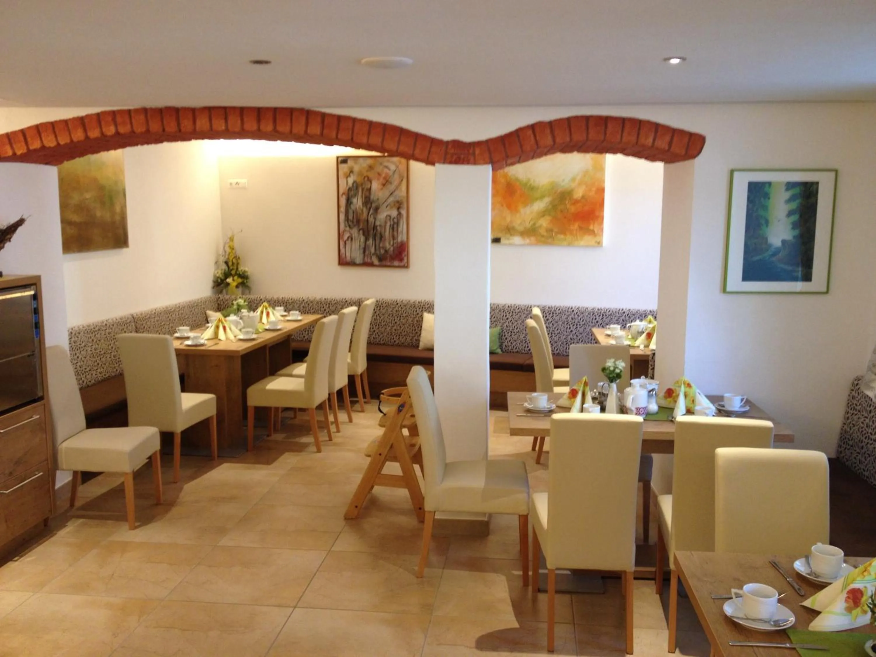 Buffet breakfast in Kirchenwirt Irrsdorf Familie Schinwald