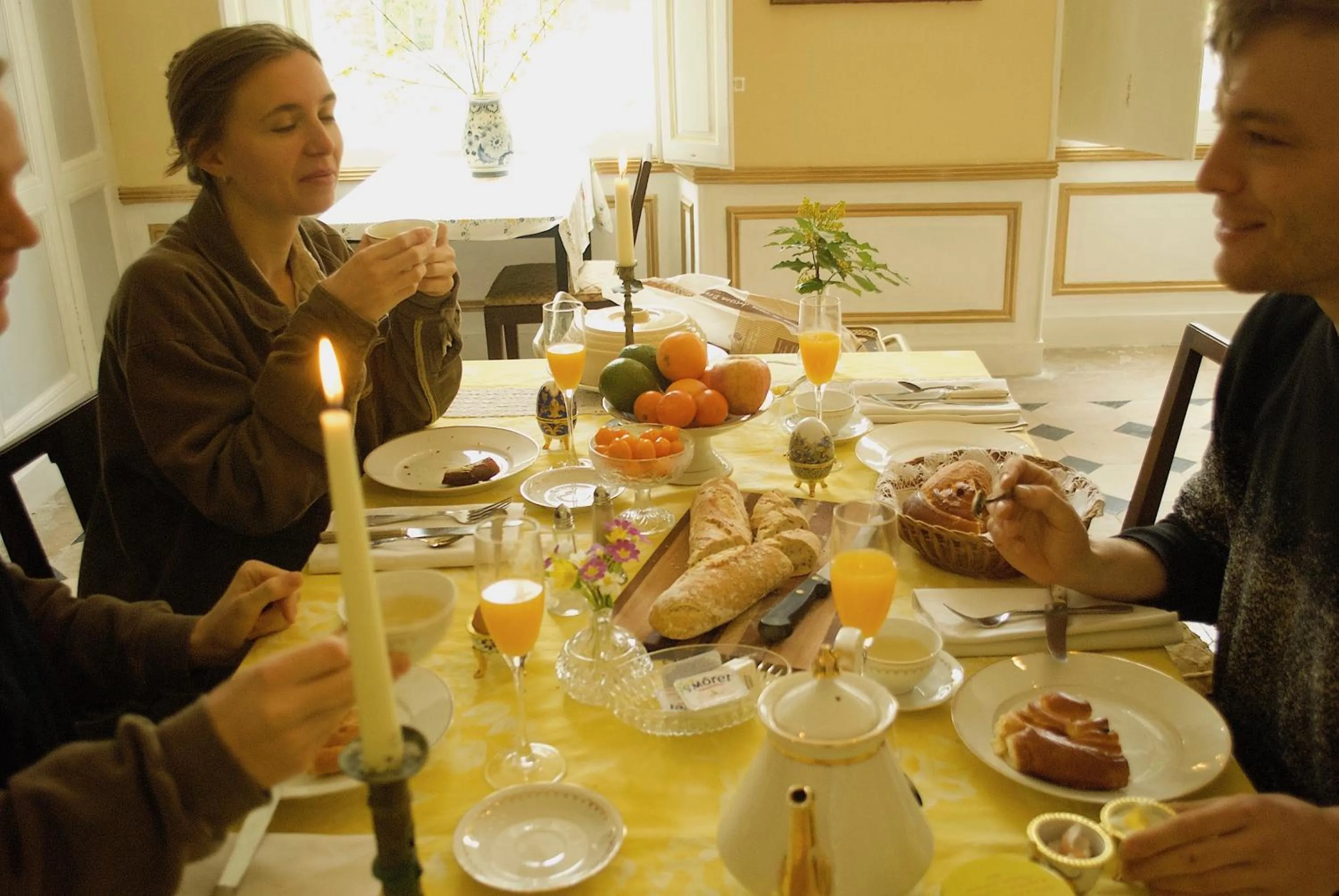 Breakfast in YXIE - Manoir des Arts