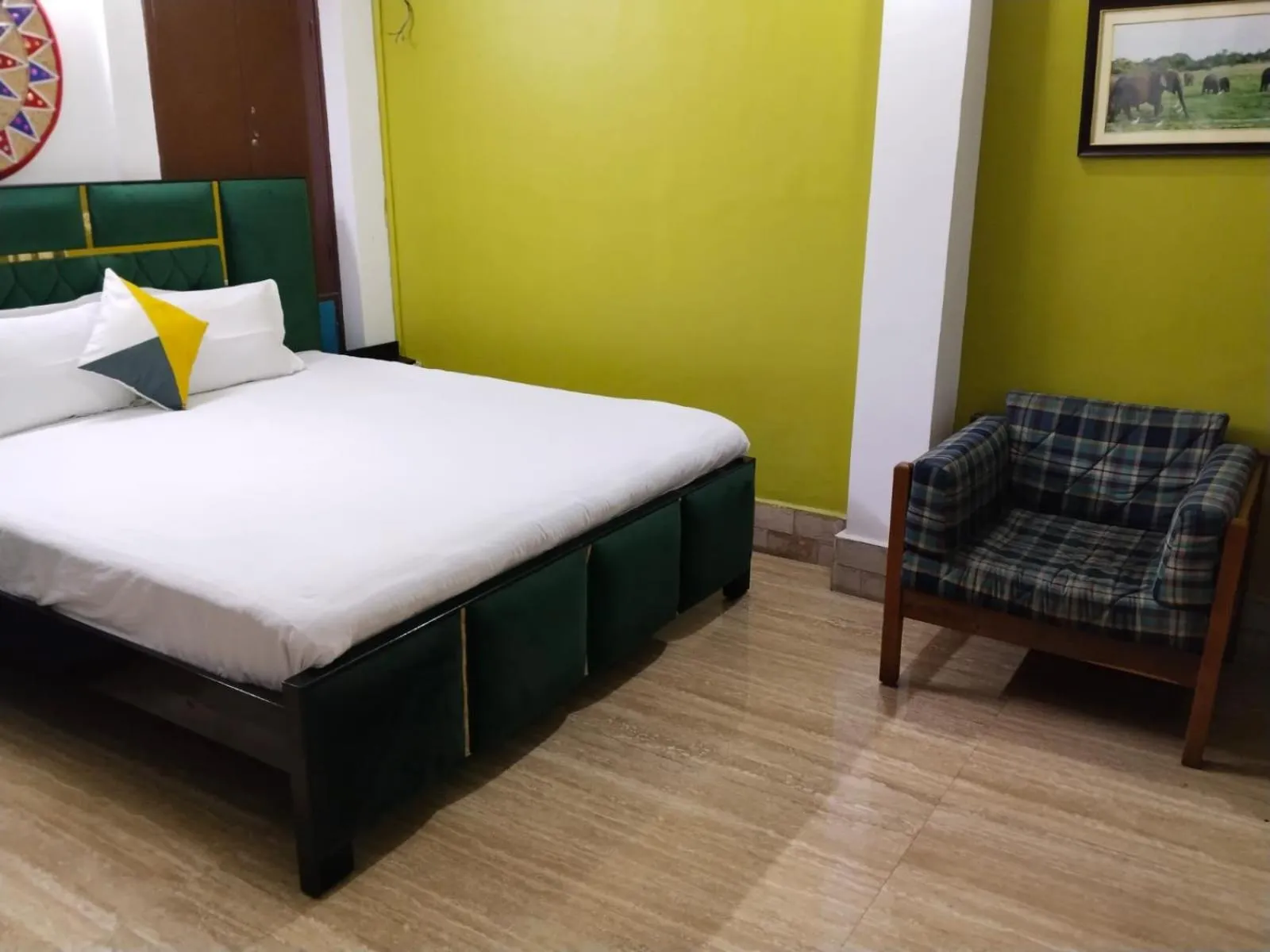 Bed in The PALM SUITES , Incredible India Tourism