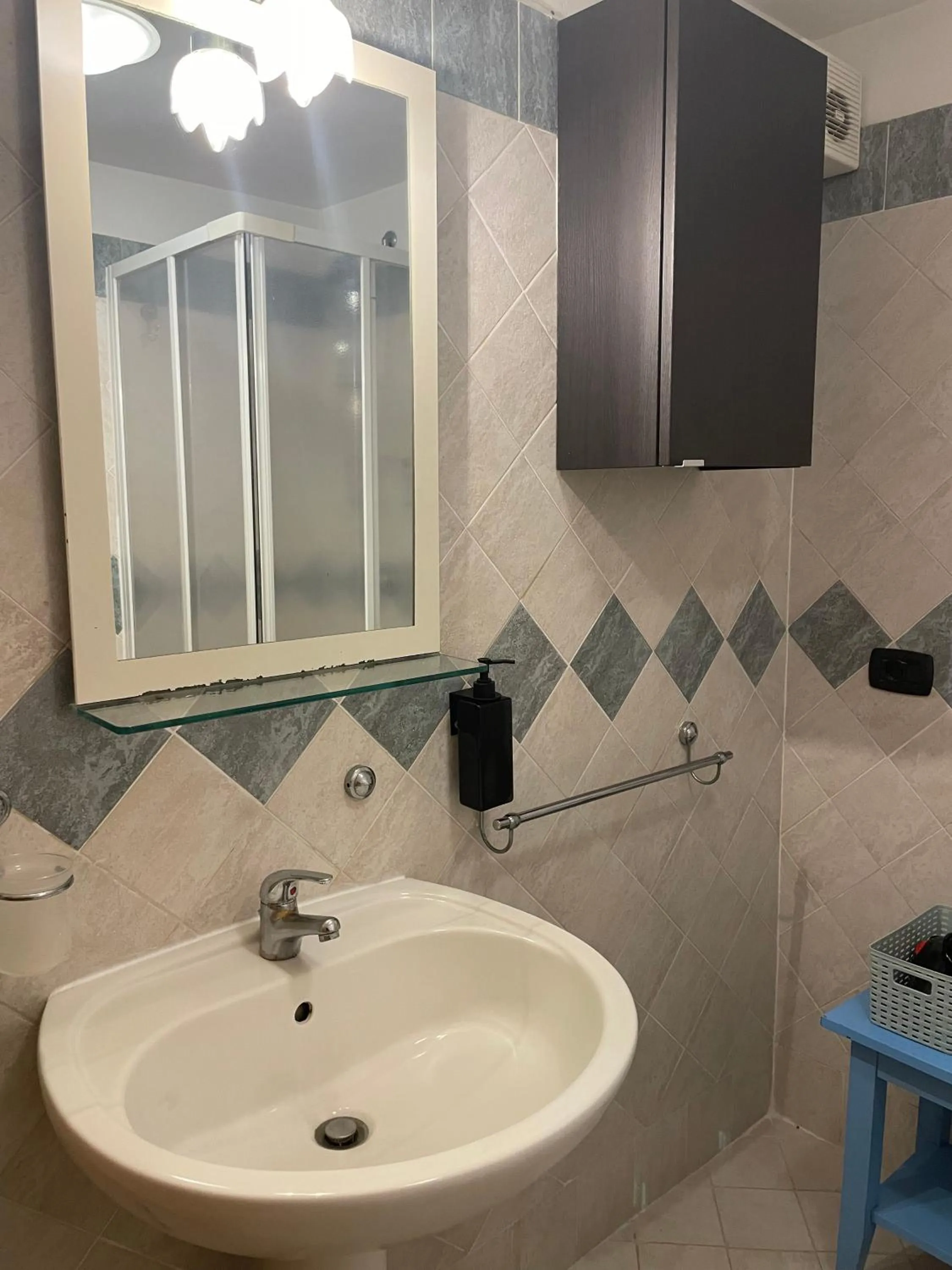 Bathroom in Case Così Apartments - Napoli