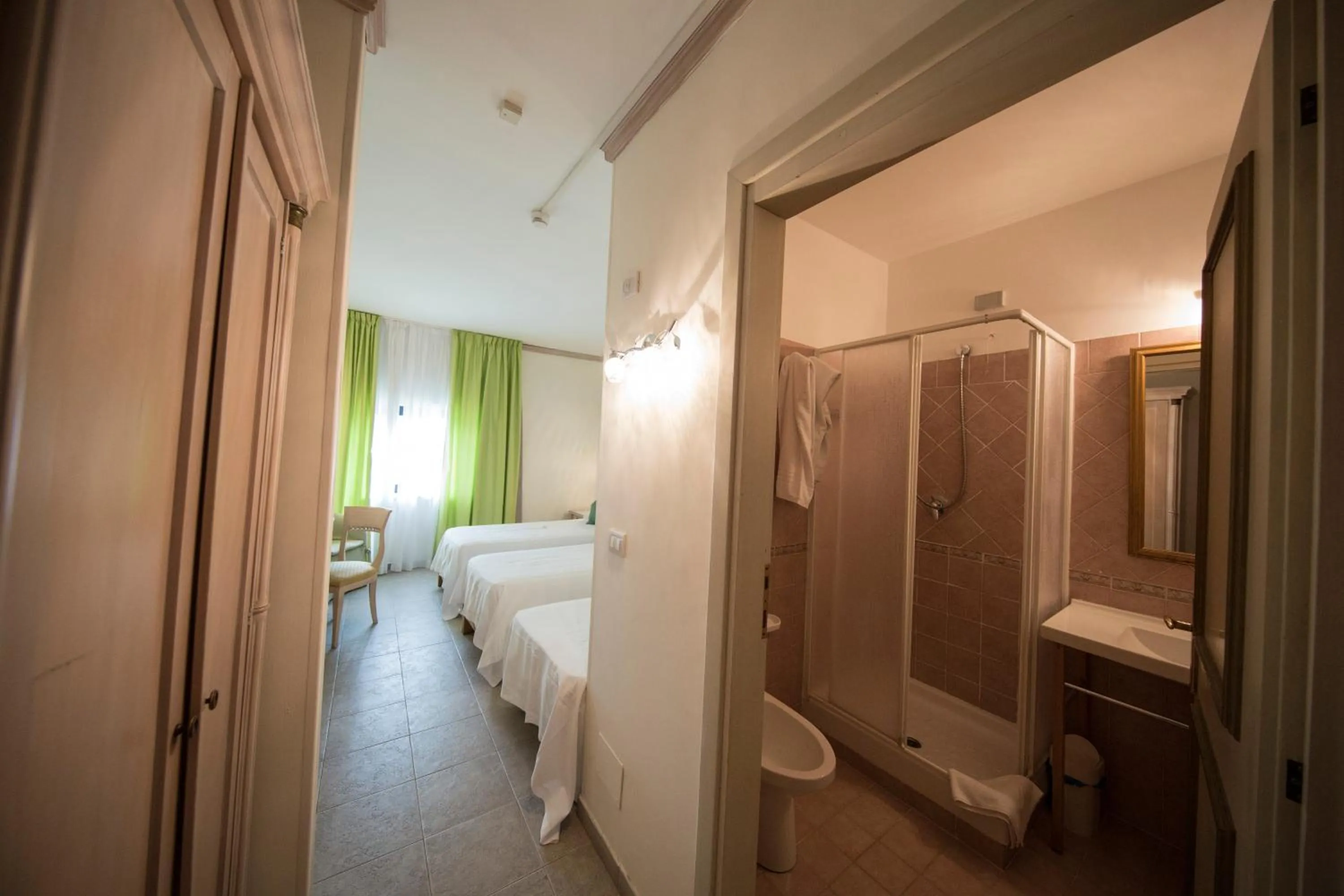 Bathroom in Mancini Park Hotel