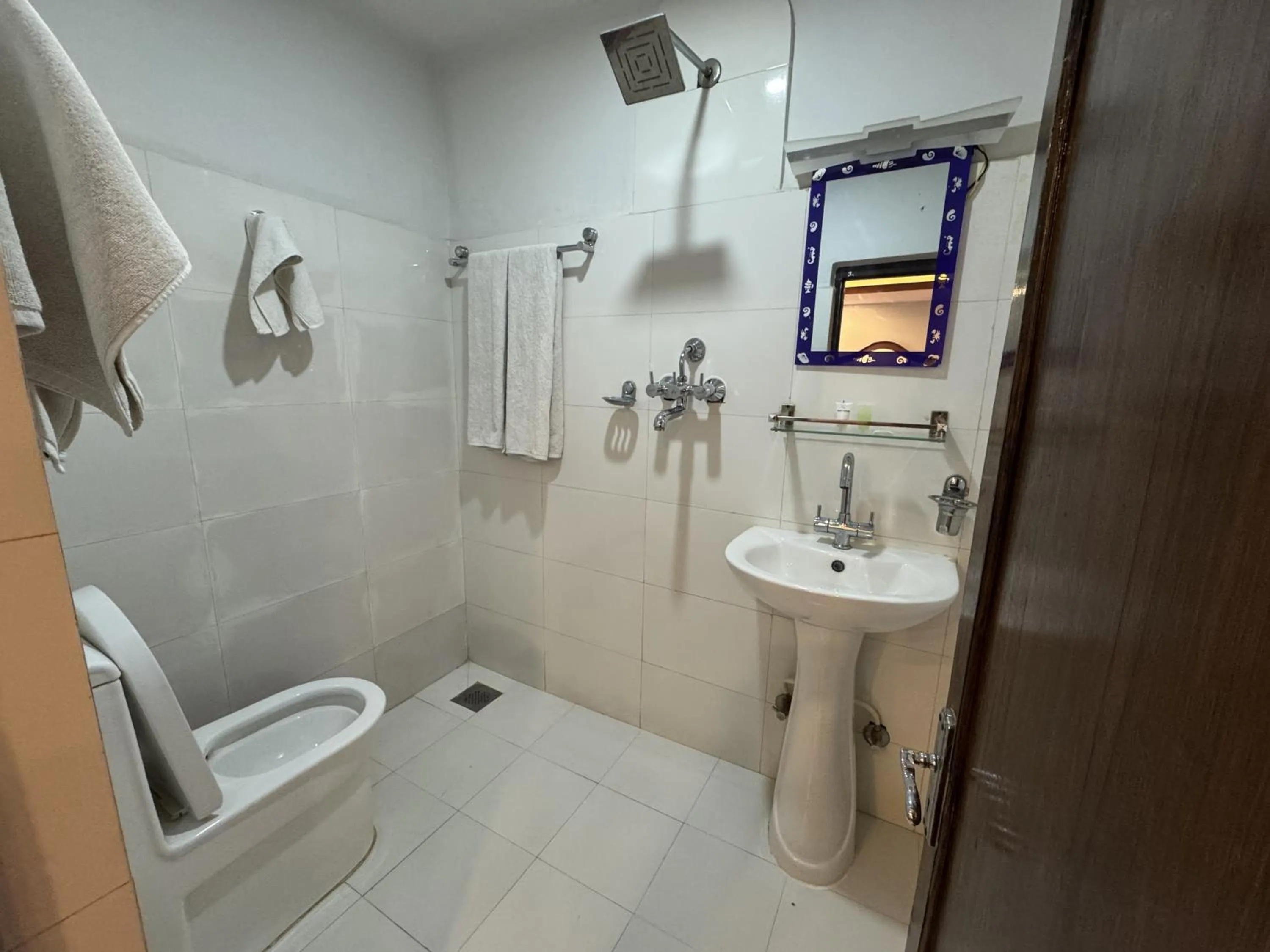 Bathroom in Hotel BnB Mhepi