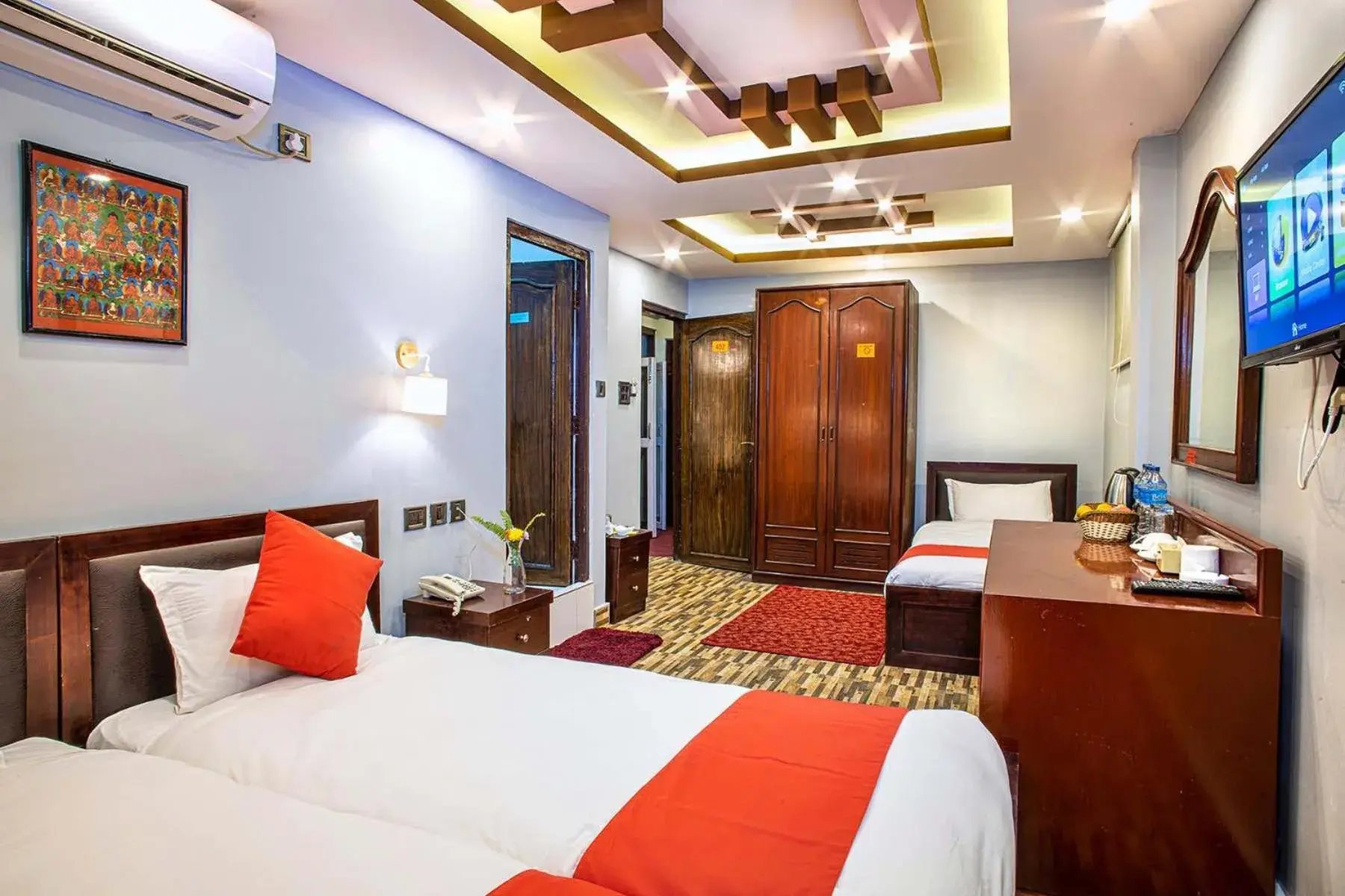 Deluxe Family or Triple with Free Airport Pickup in Hotel BnB Mhepi Deluxe Family or Triple with Free Airport Pickup in Hotel BnB Mhepi