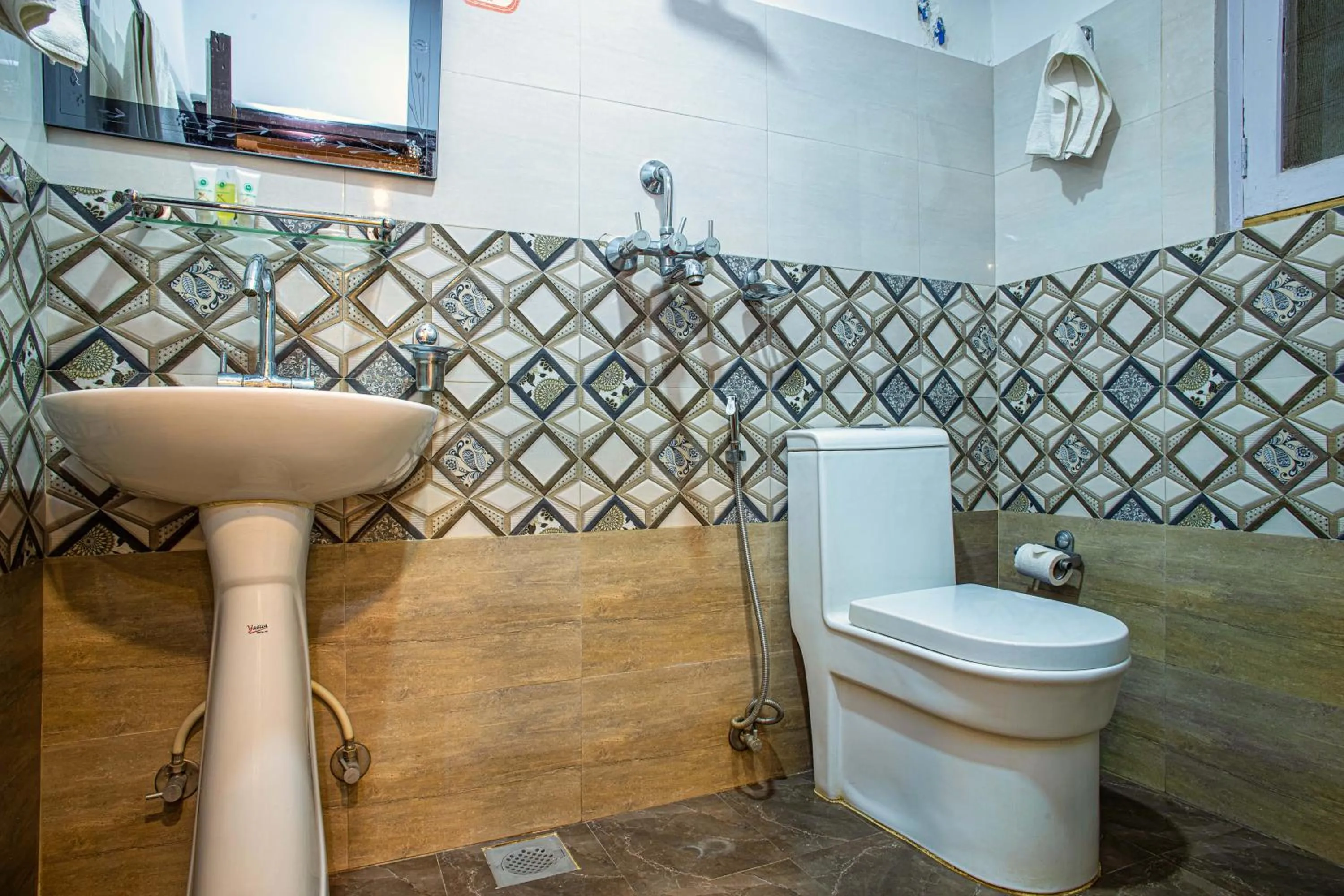 Bathroom in Hotel BnB Mhepi