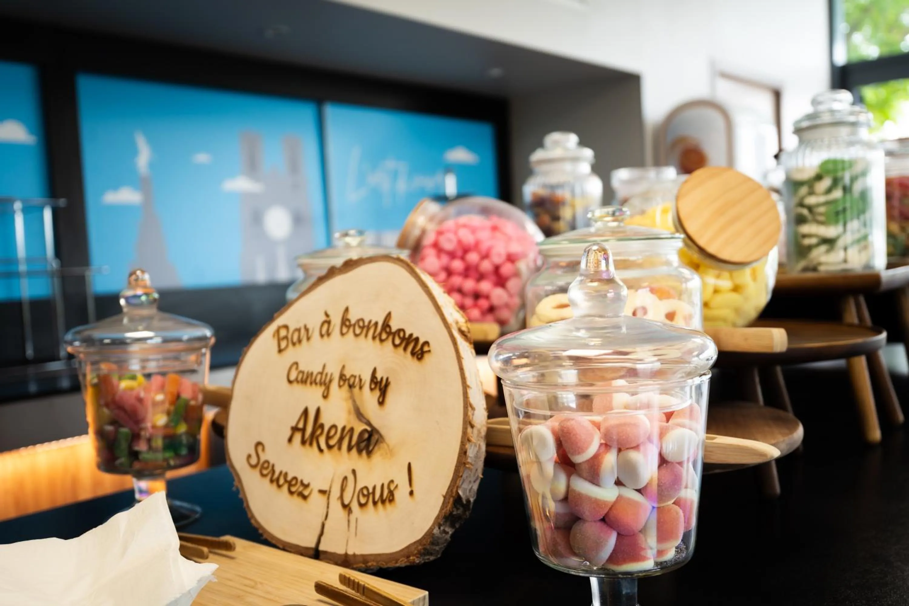 Property building in Hôtel Akena Reims Bezannes