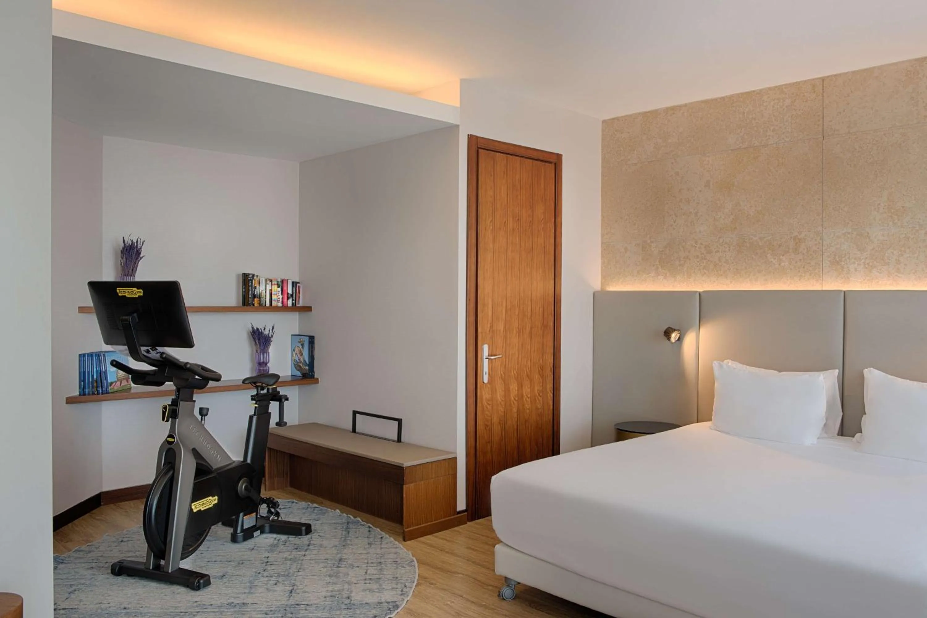 Bedroom, Bed in NH Bologna De La Gare