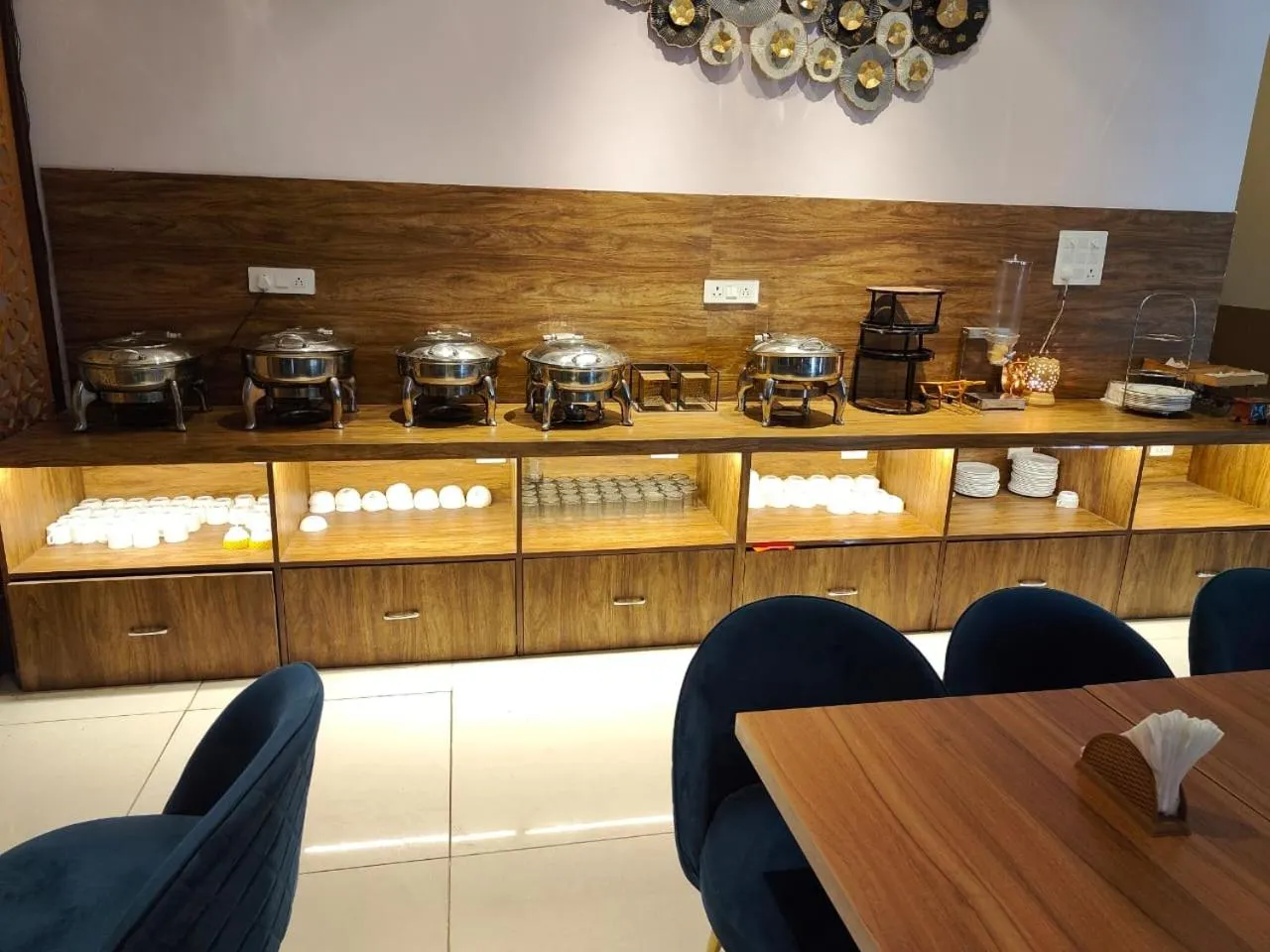 Restaurant/places to eat in Hotel Stiltstay