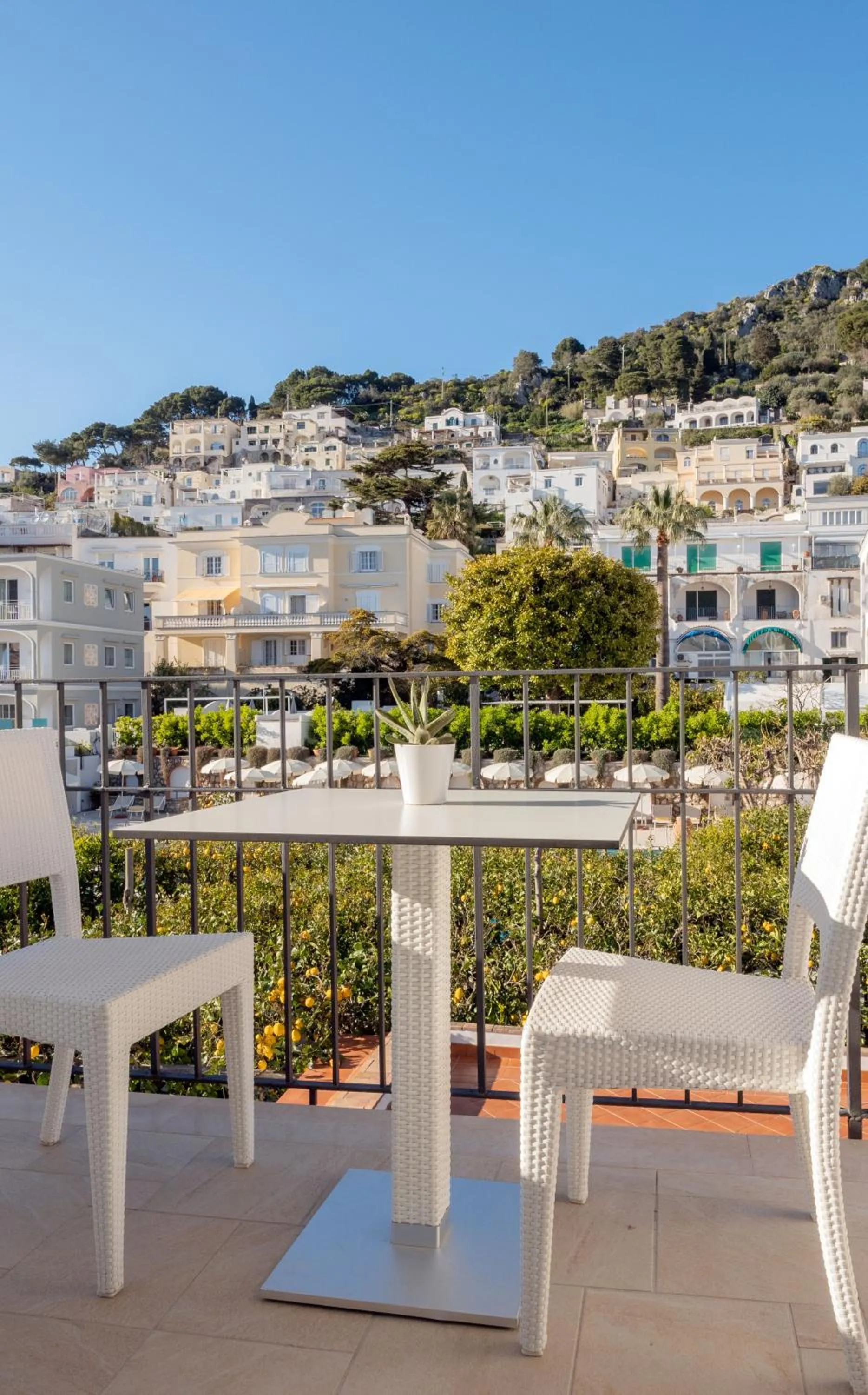 Property building in Hotel Syrene