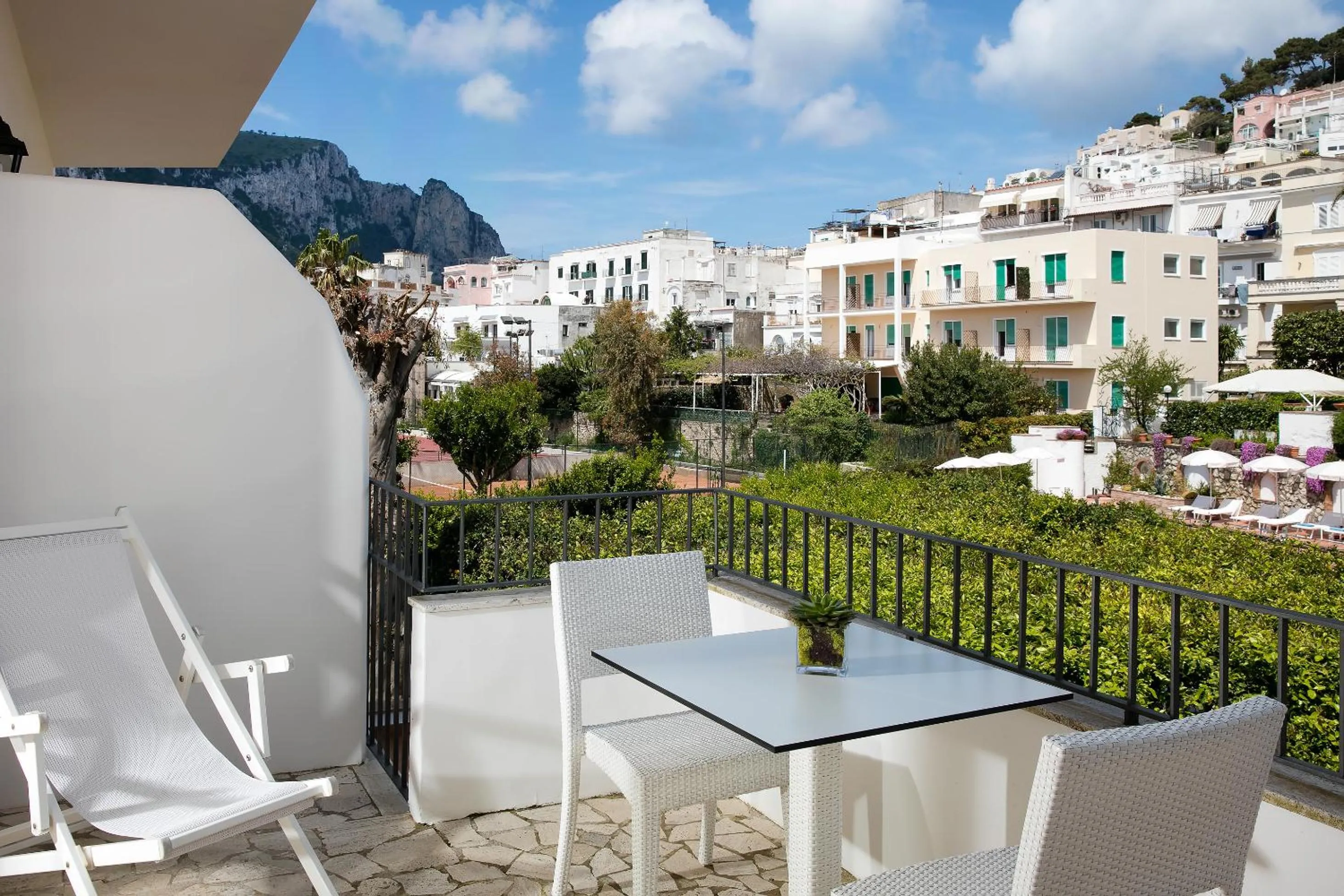 Balcony/Terrace in Hotel Syrene