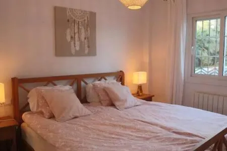 Bed in Apartamento en primera linea de playa