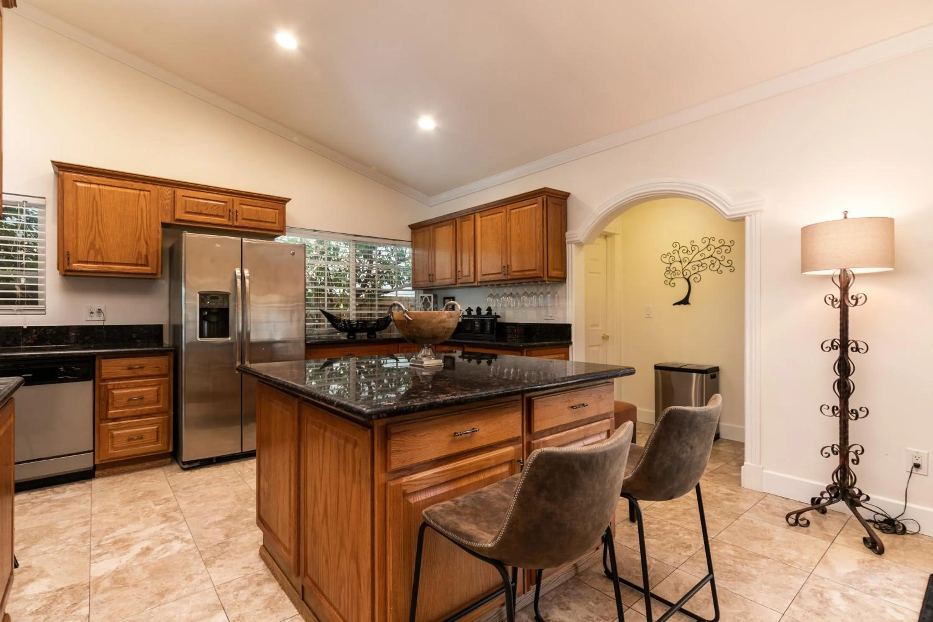 Villa Sausalito - Newly Designed 4BR HOUSE & POOL by Topanga