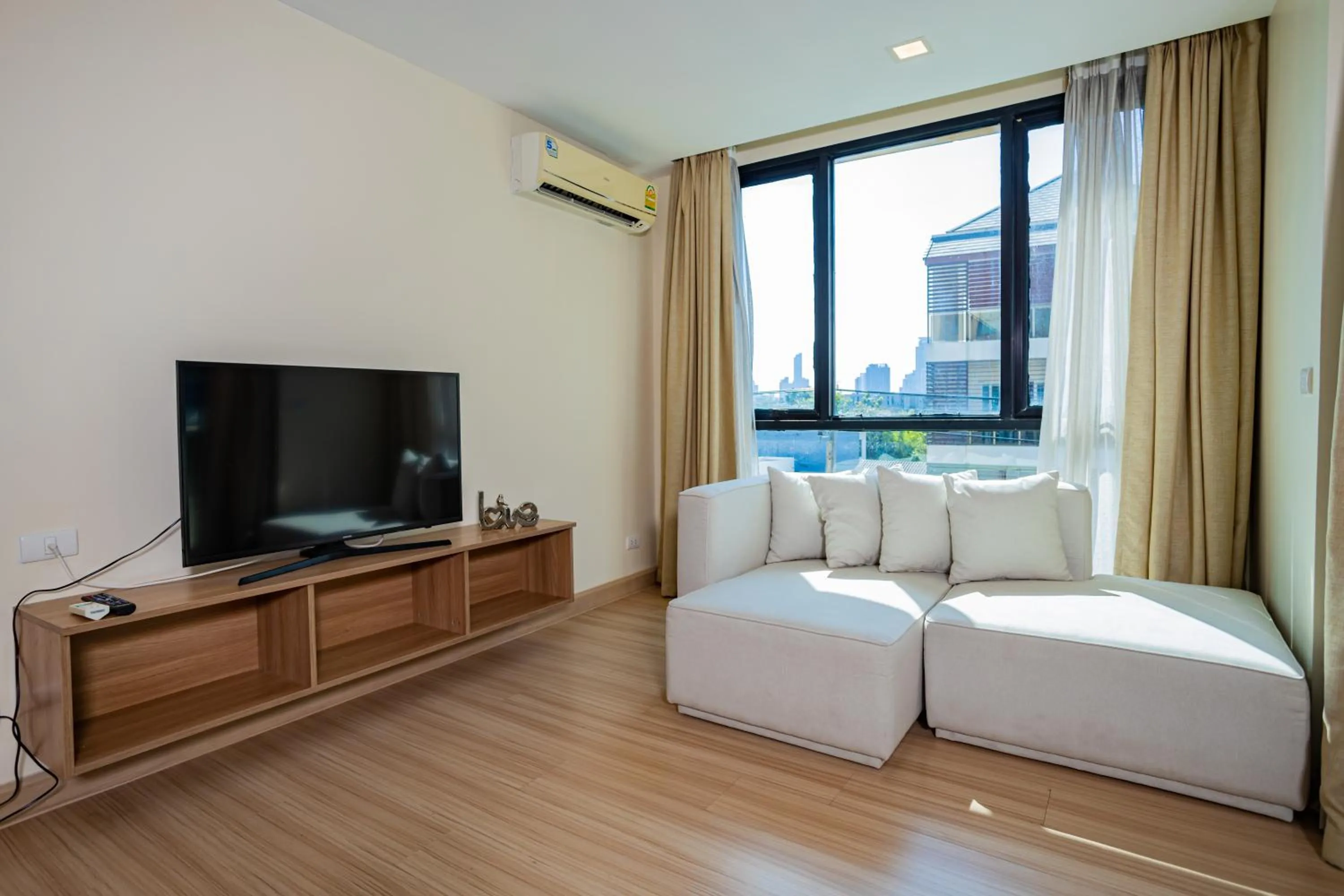 TV and multimedia, Bed in Ramada by Wyndham Bangkok Ten Ekamai Residences