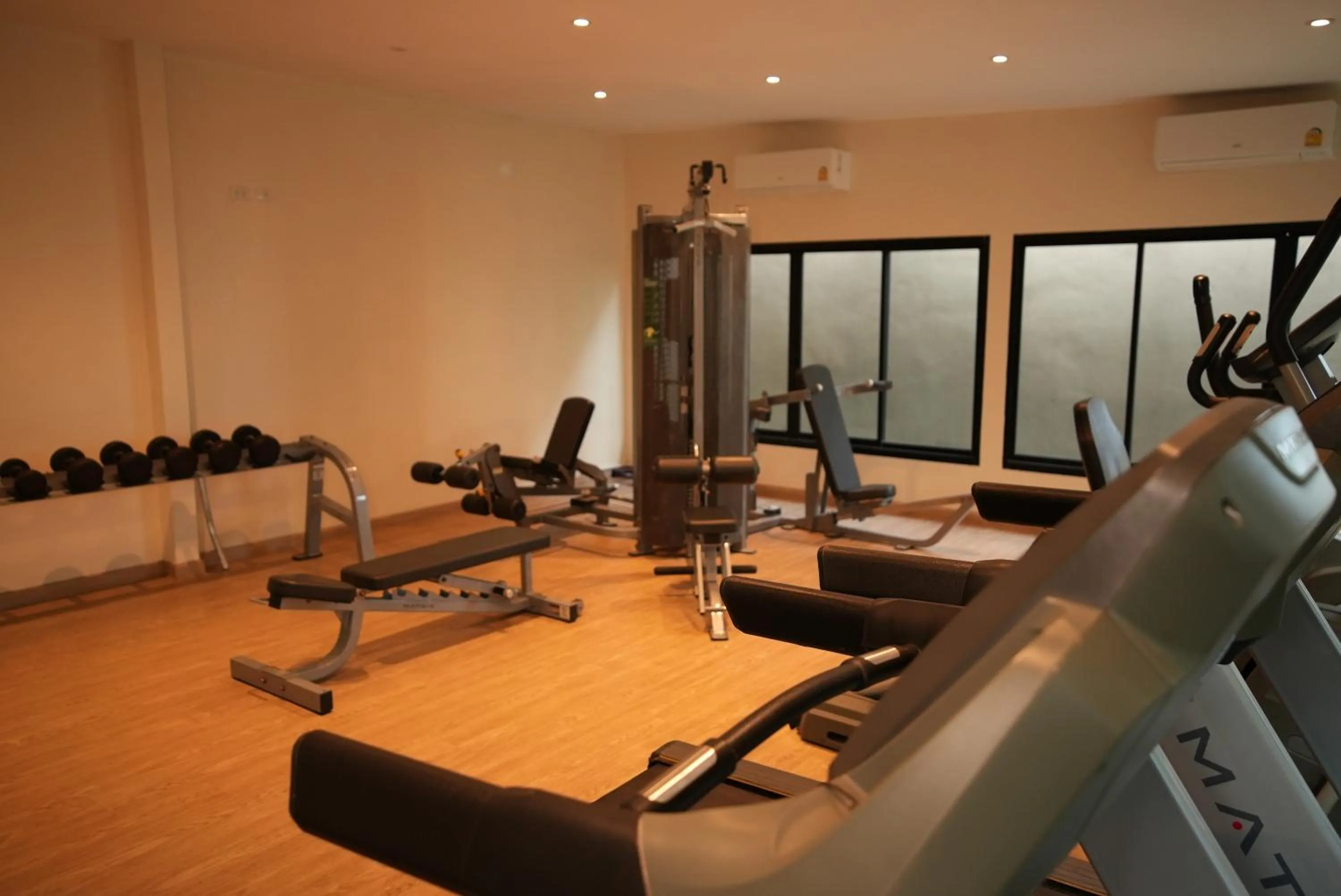 Fitness centre/facilities in Ramada Ekamai