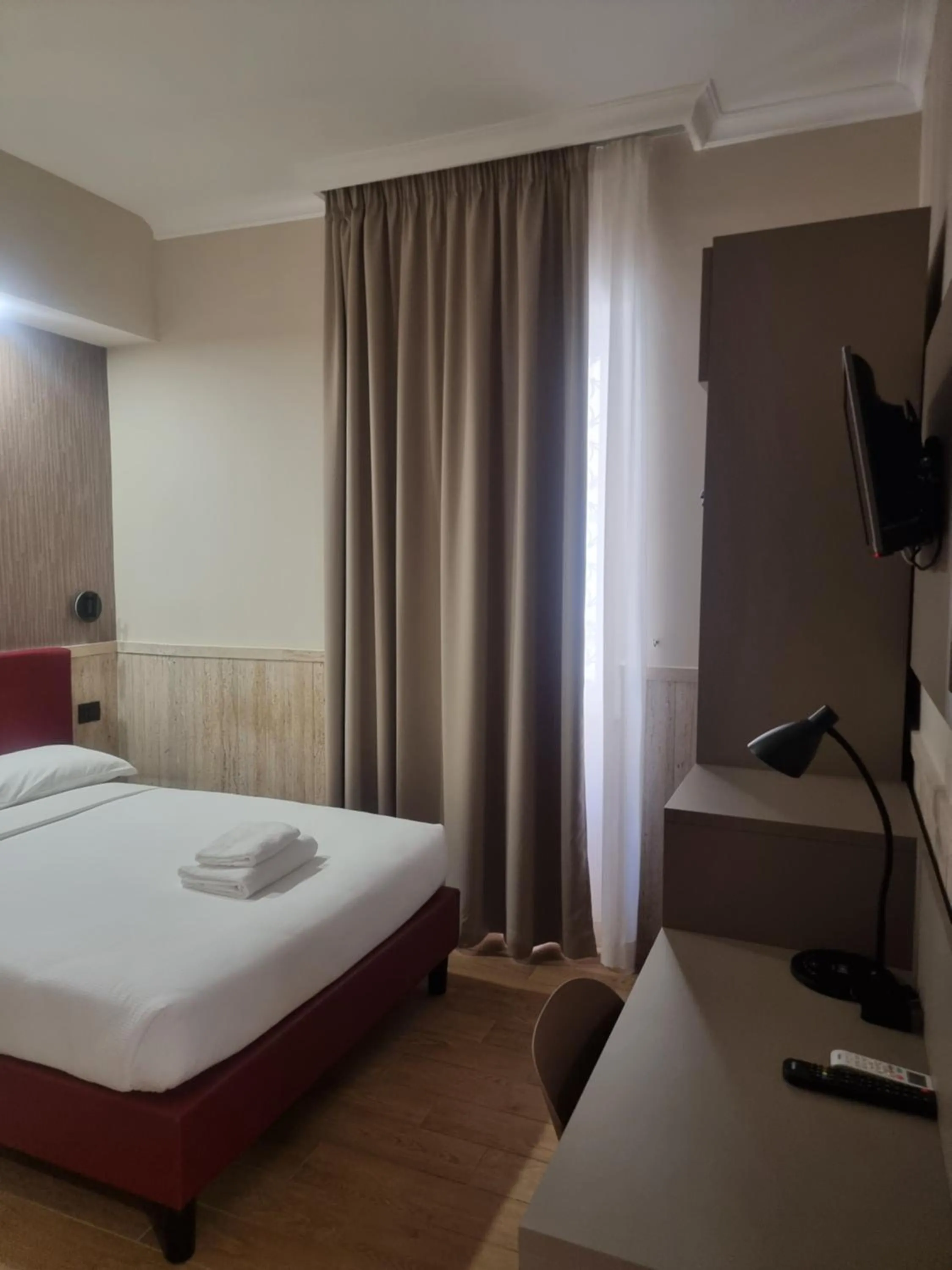 Bed in Hotel Pyramid