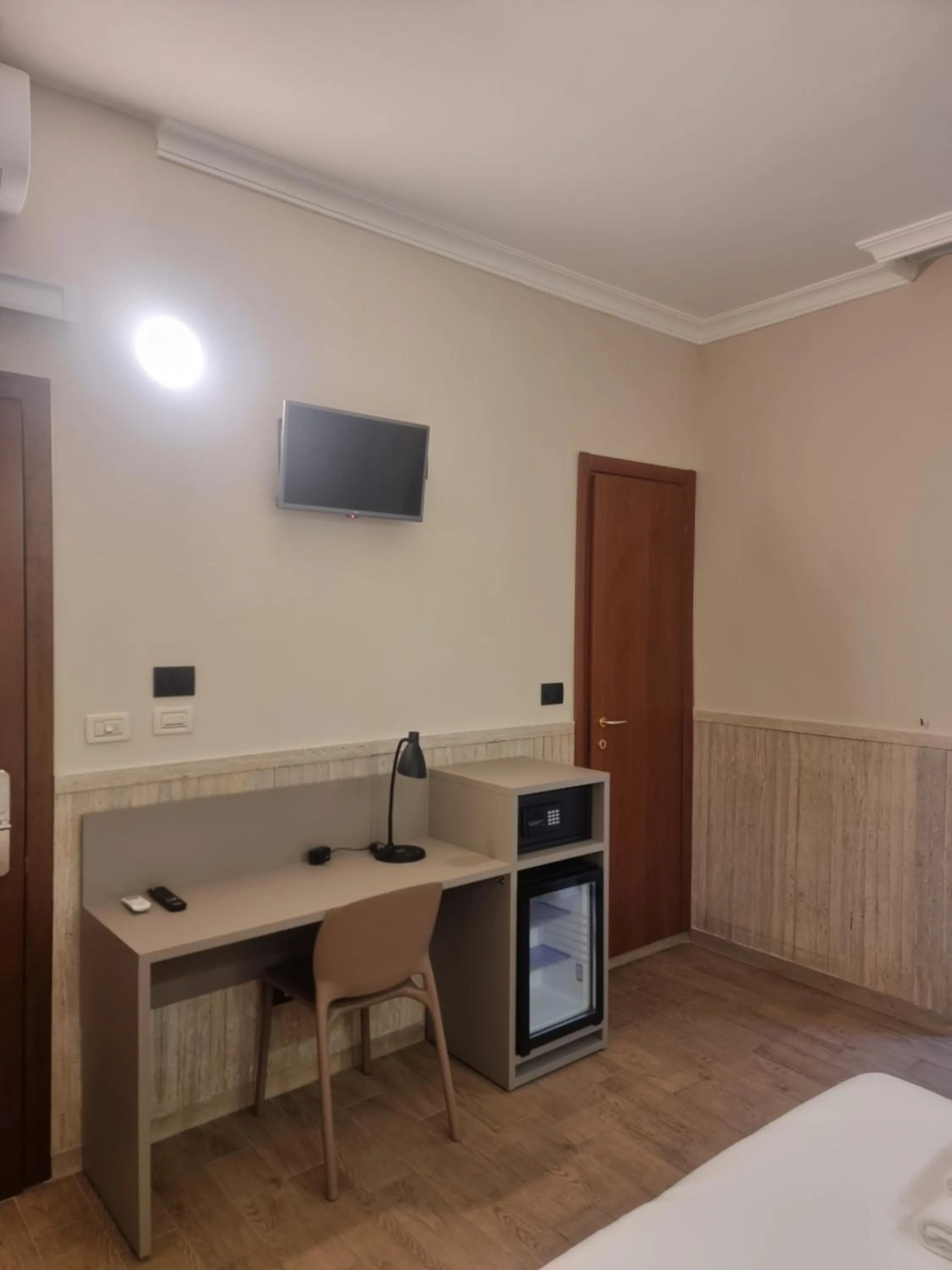 Bed in Hotel Pyramid