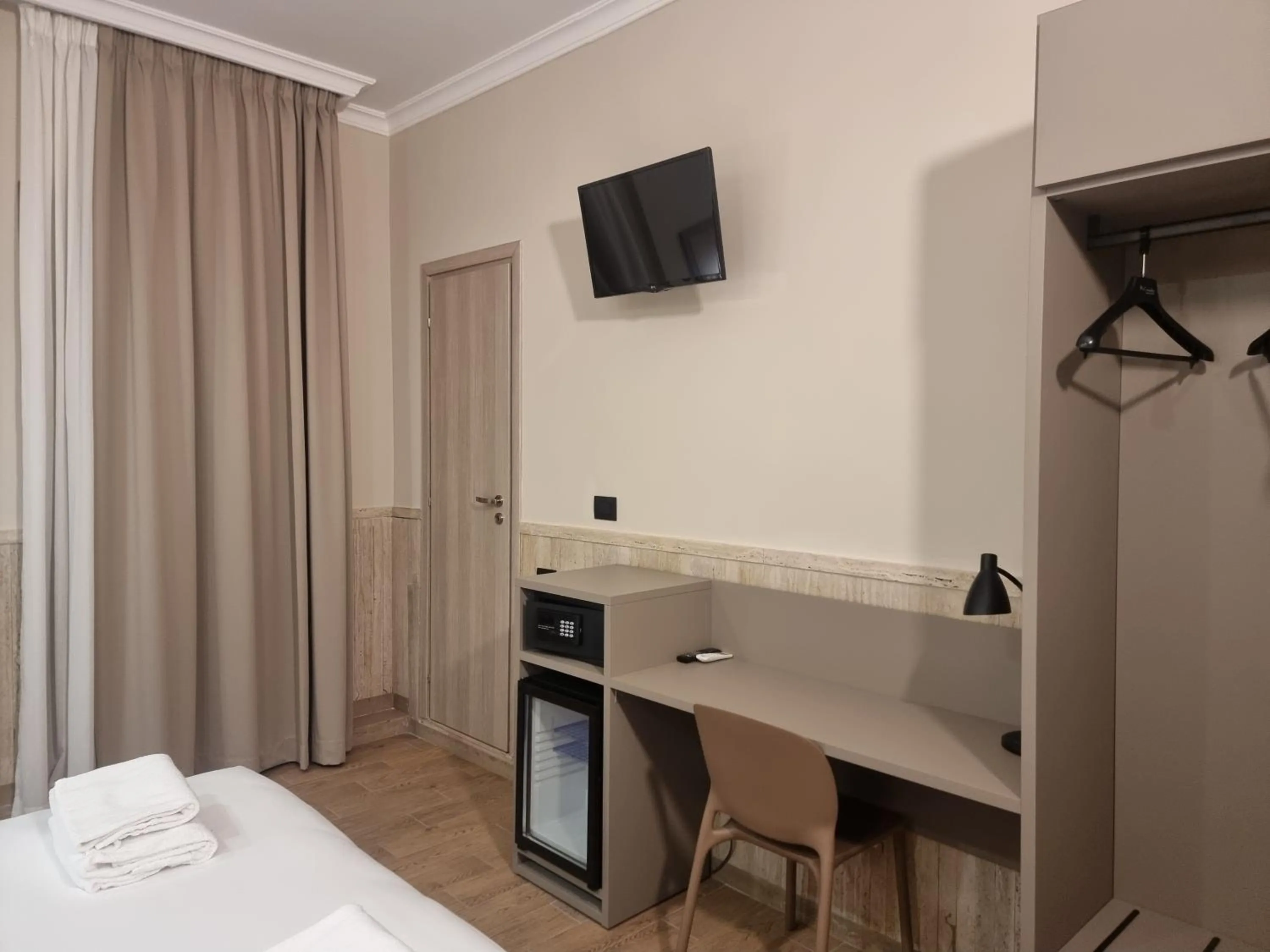 Bed in Hotel Pyramid