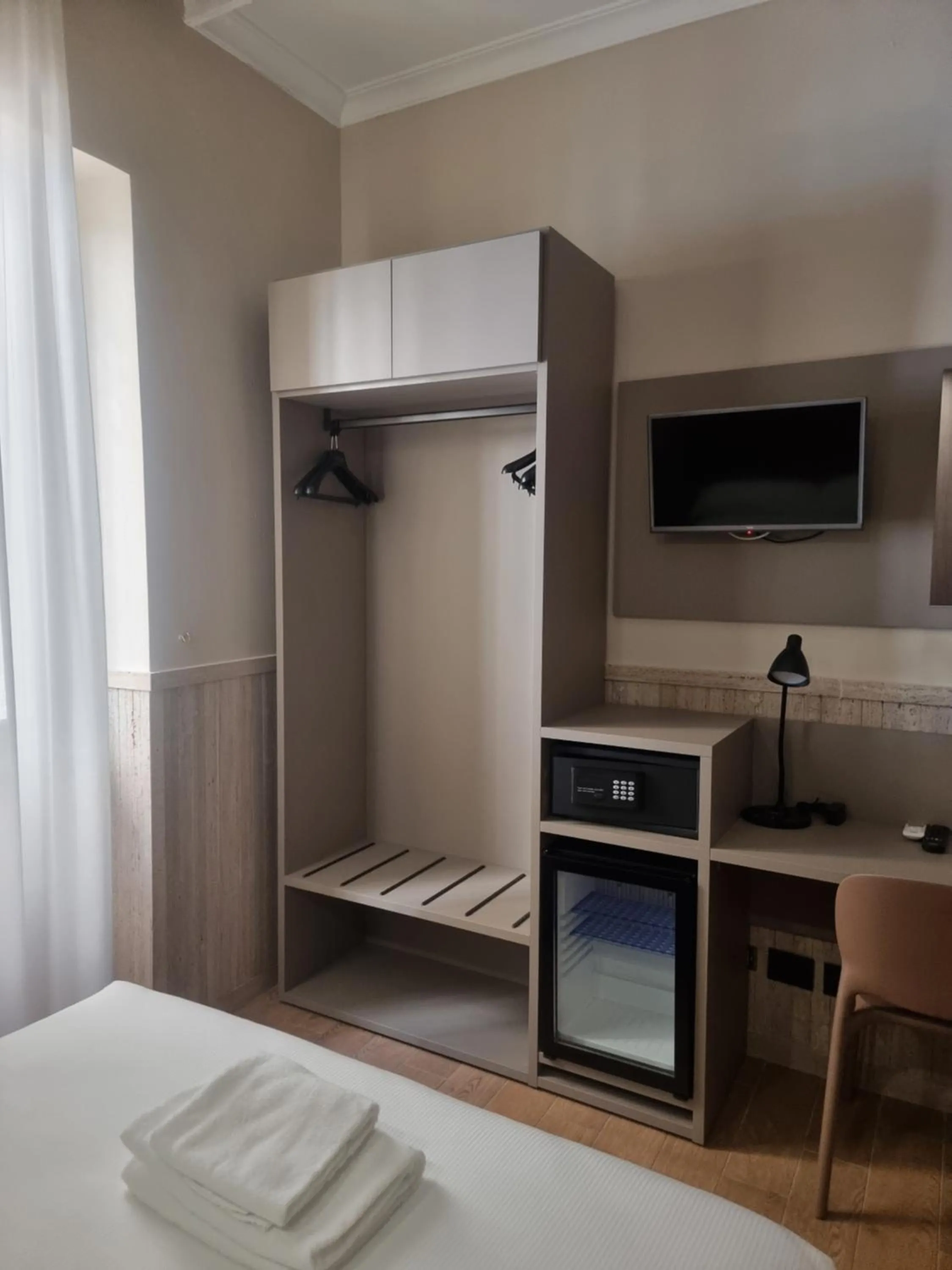 Bed in Hotel Pyramid