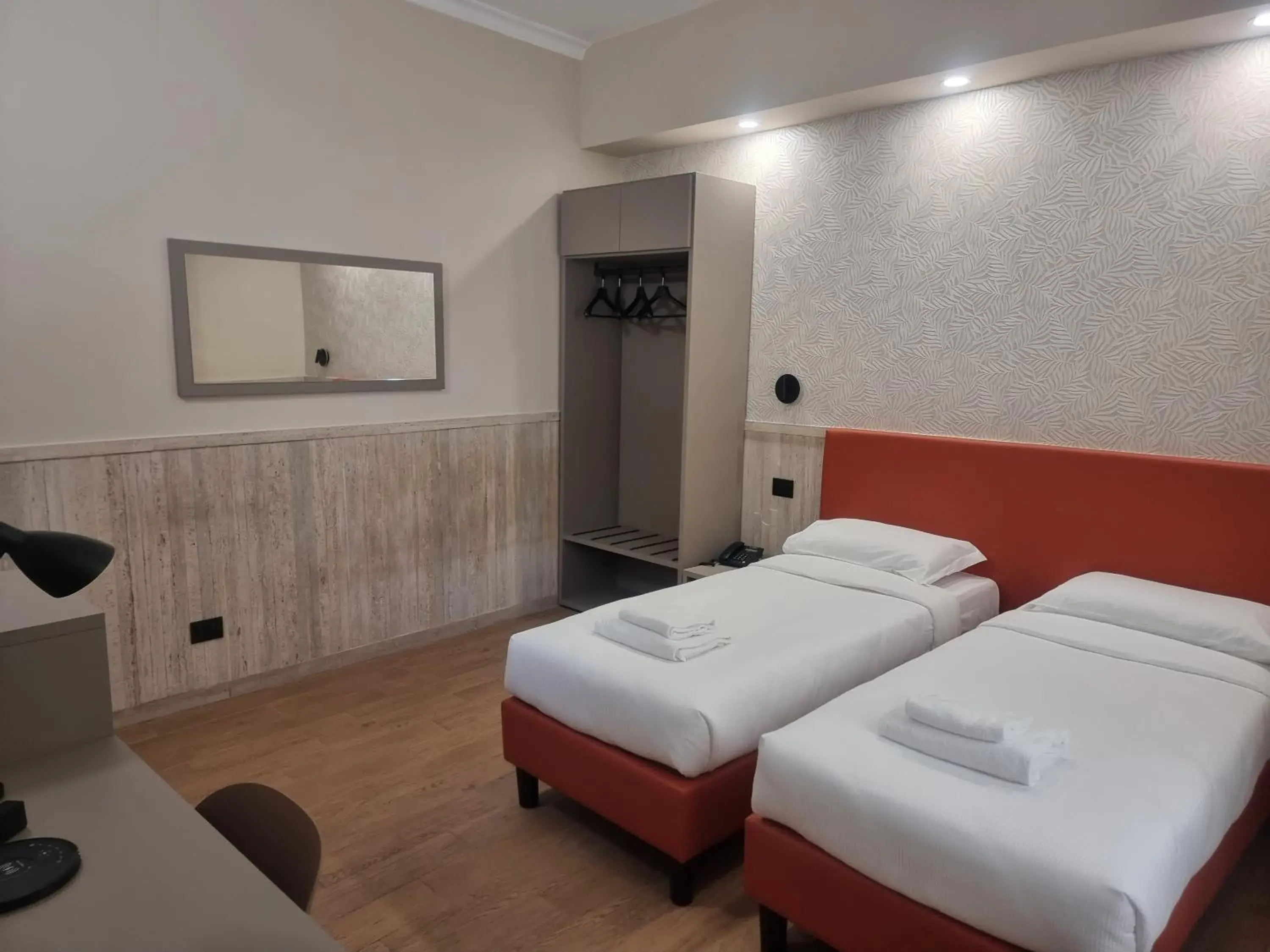 Superior Double or Twin Room in Hotel Pyramid Superior Double or Twin Room in Hotel Pyramid