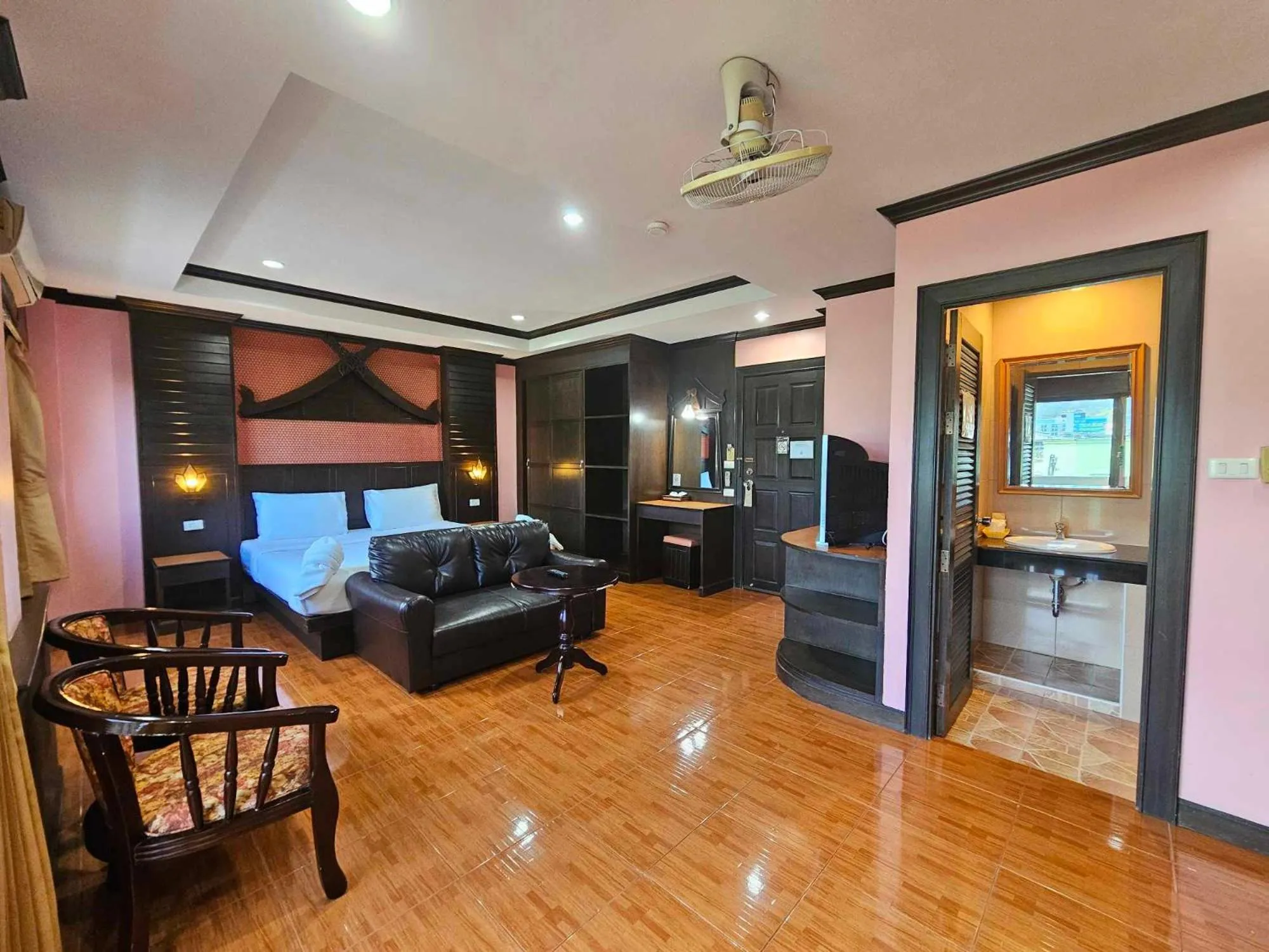 Bed in Nanai 2 Residence Patong Phuket