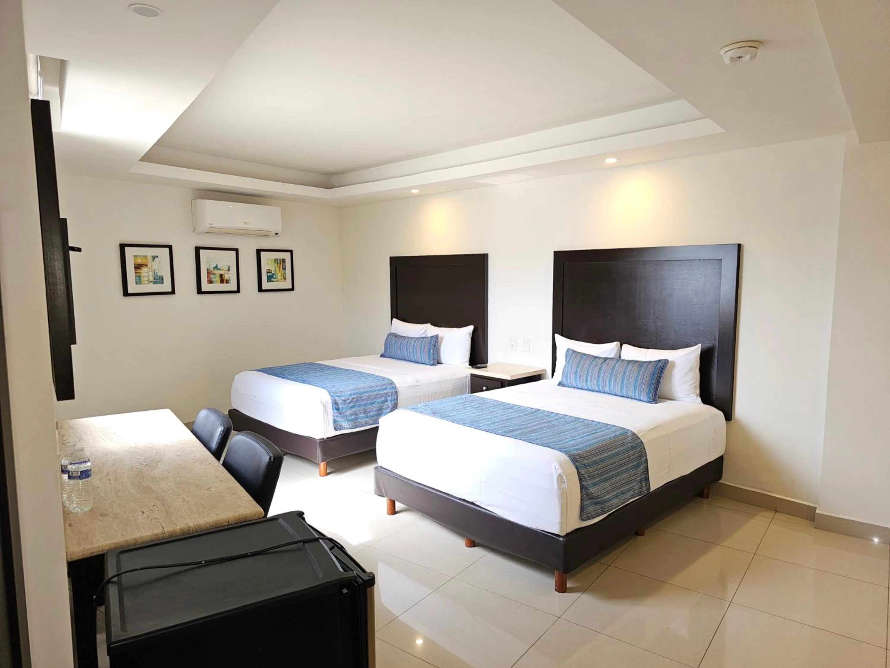 Decorative detail, Bed in Hotel Maria Elena