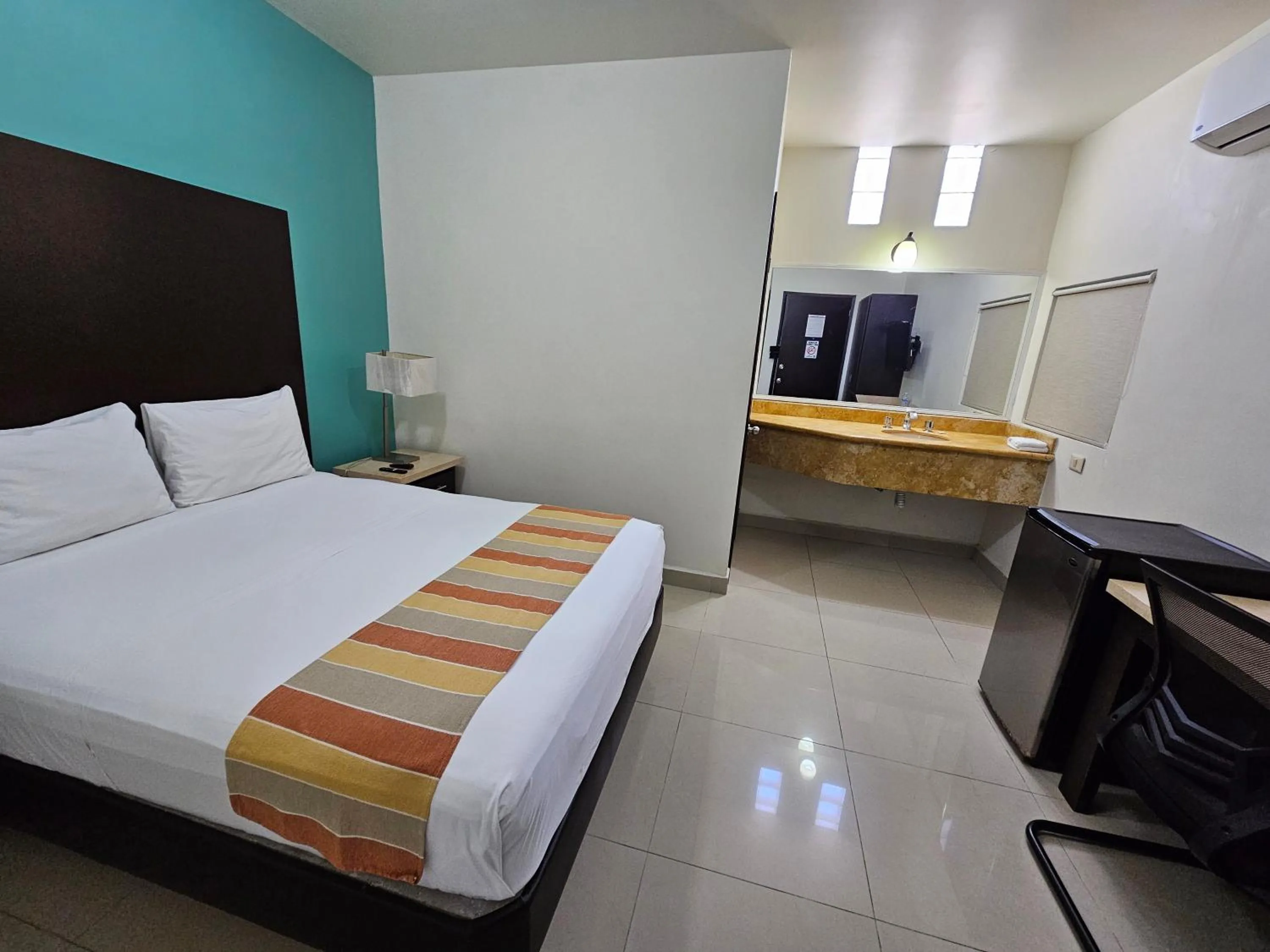 Photo of the whole room, Bed in Hotel Maria Elena