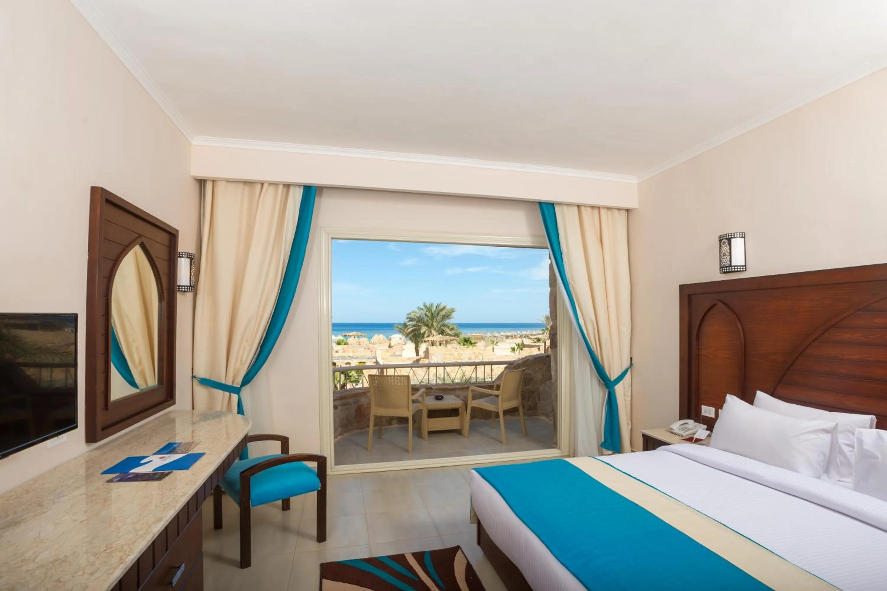 Sea view, Bed in Utopia Beach Club