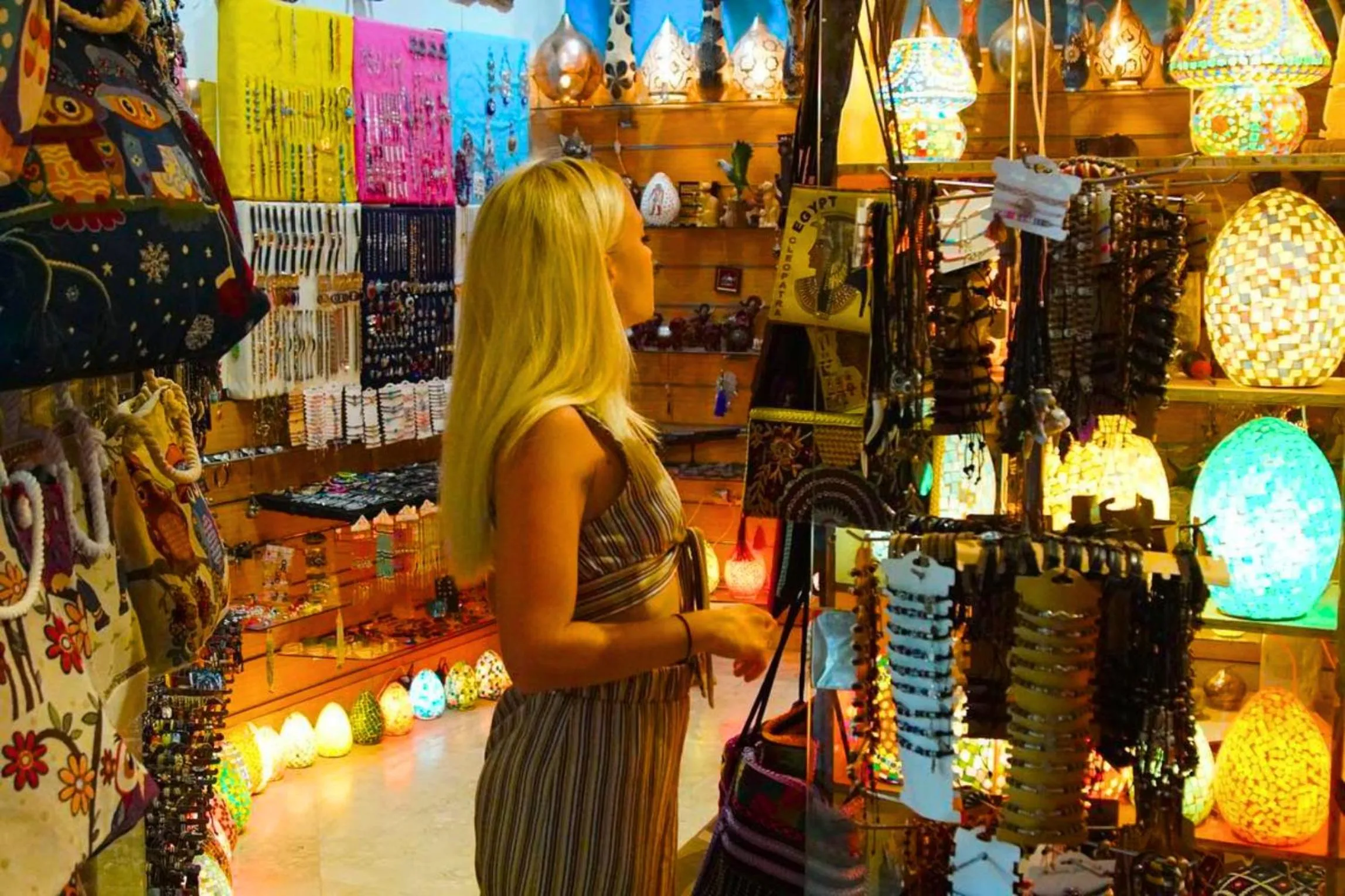 On-site shops in Utopia Beach Club