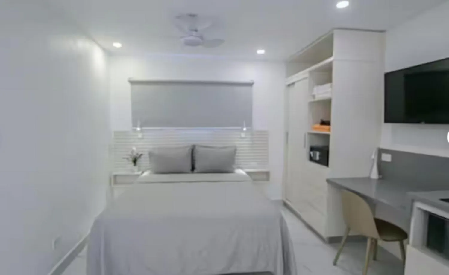 Photo of the whole room, Bed in Tamarindo Bay Boutique Hotel, Apartments & Suites