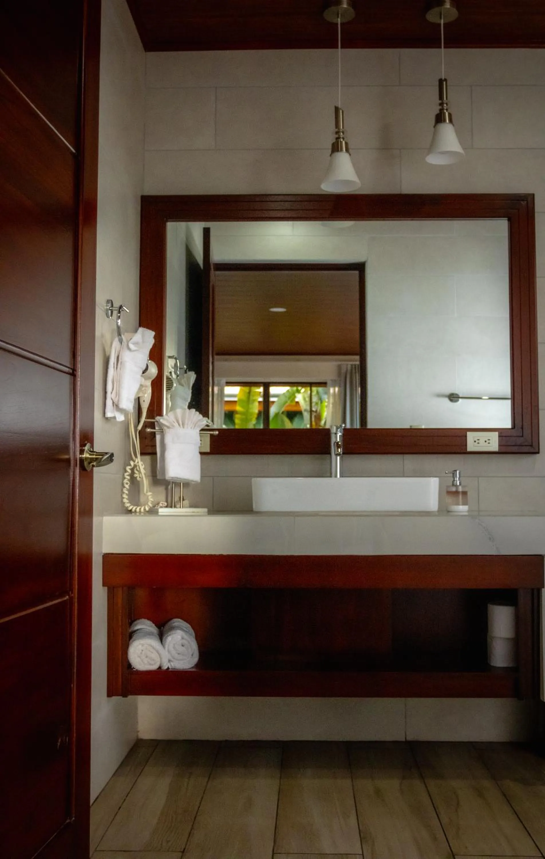 Bathroom in Miradas Arenal Hotel & Hotsprings