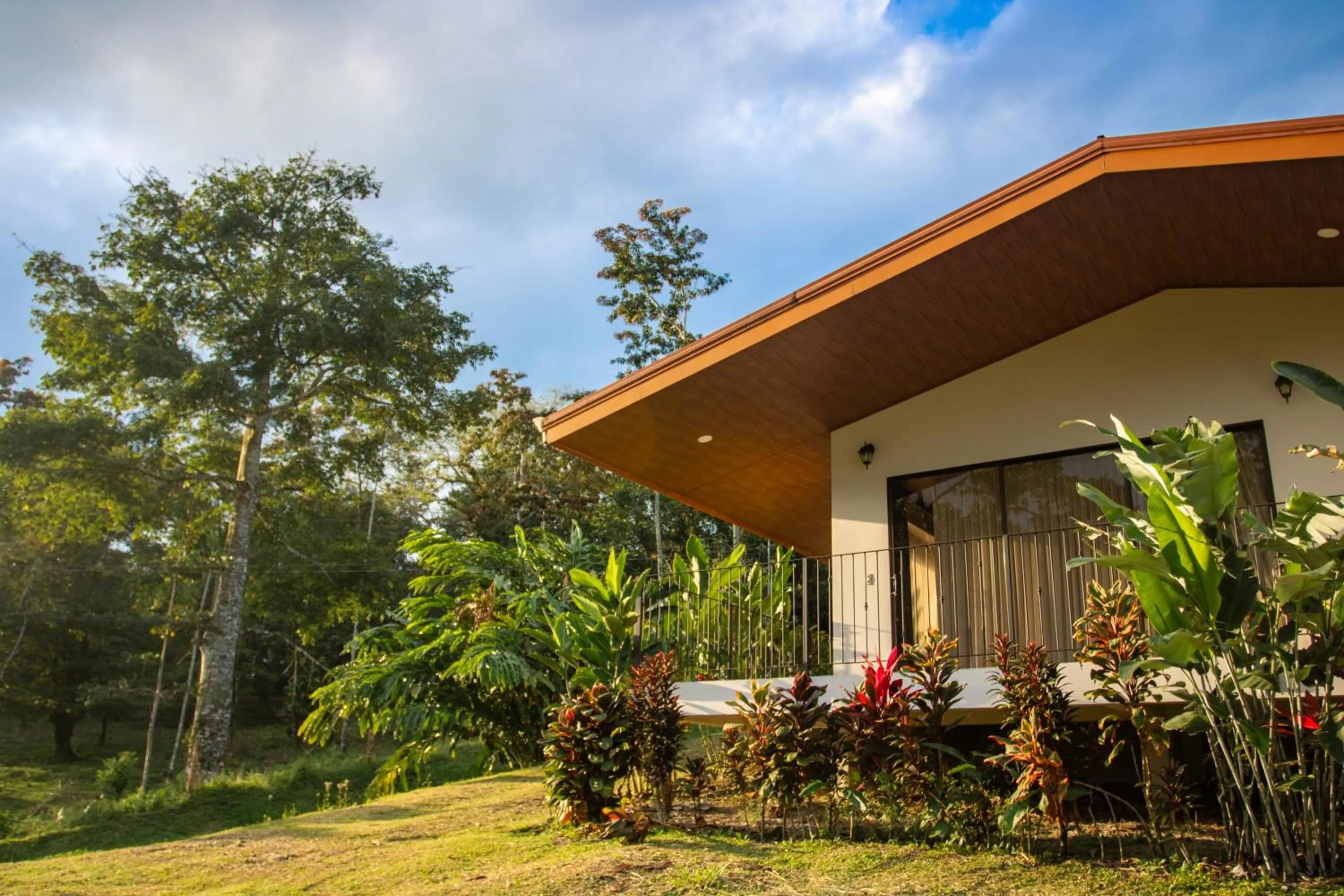 Garden view in Miradas Arenal Hotel & Hotsprings