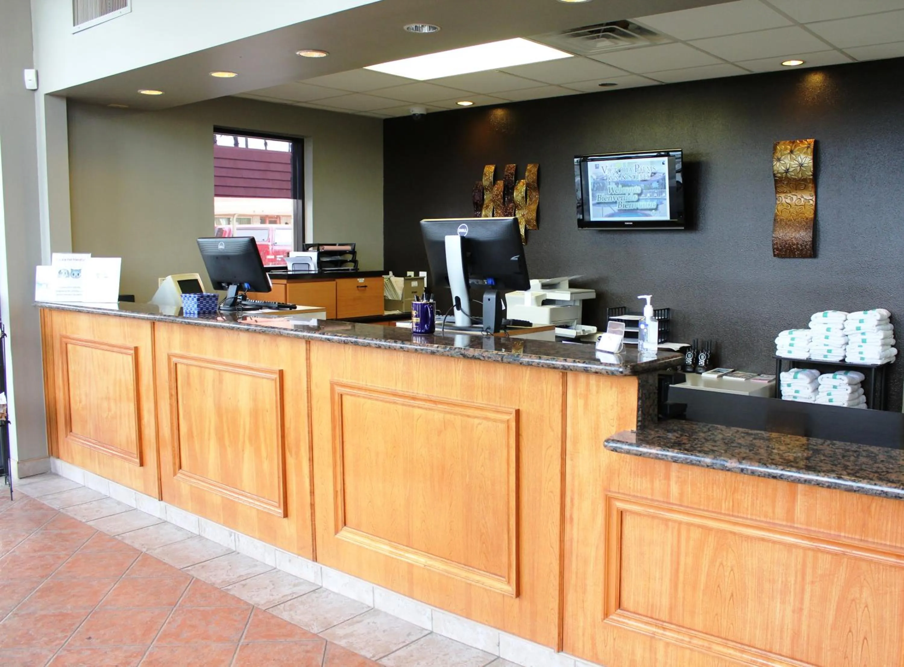Lobby or reception in Victoria Palms Inn and Suites