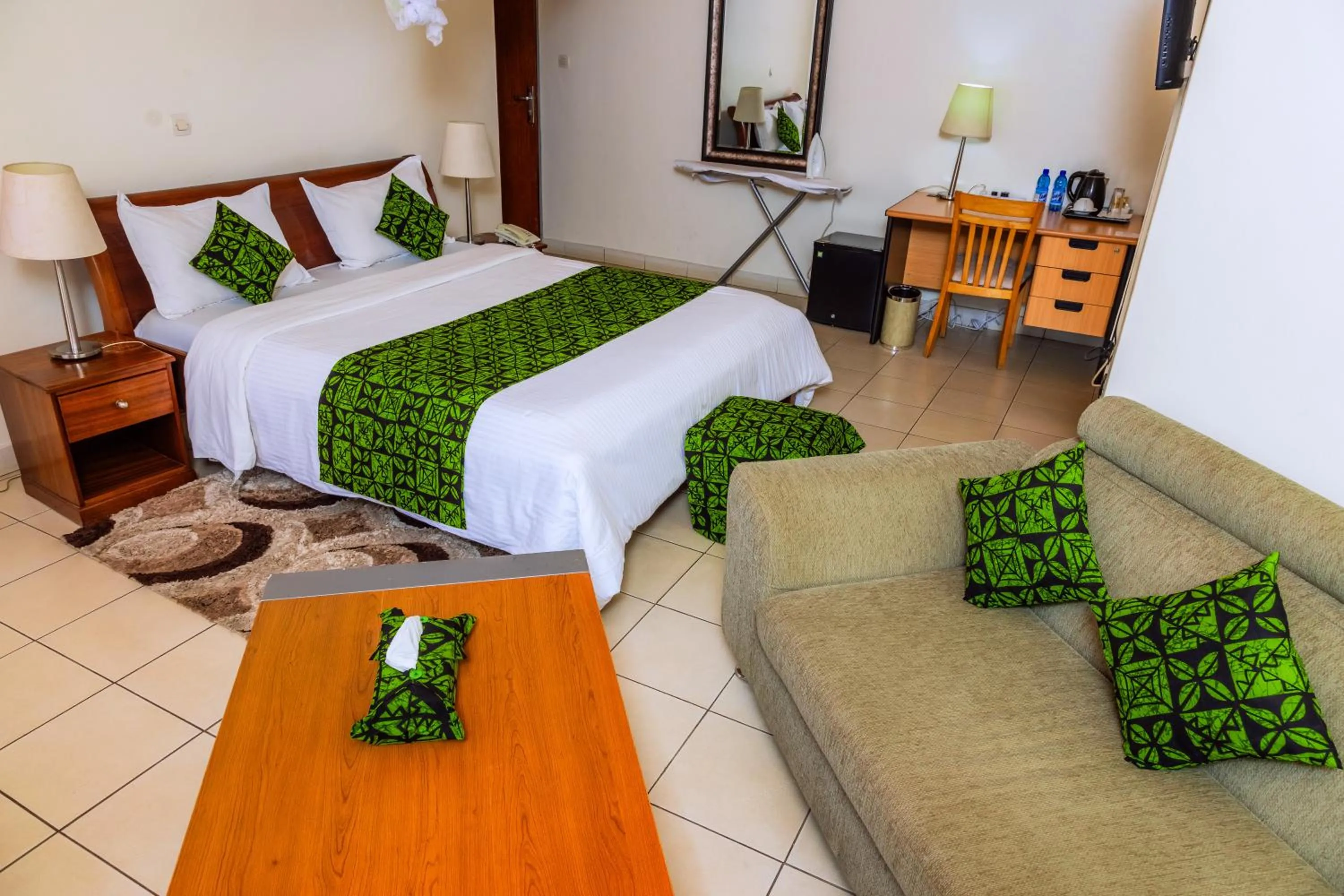 Bed in One Click Hotel