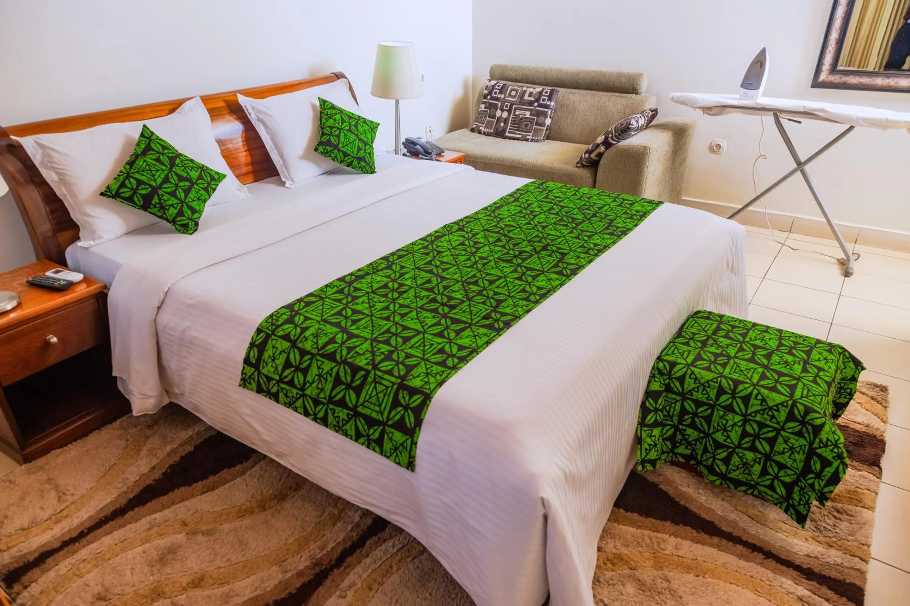 Bed in One Click Hotel