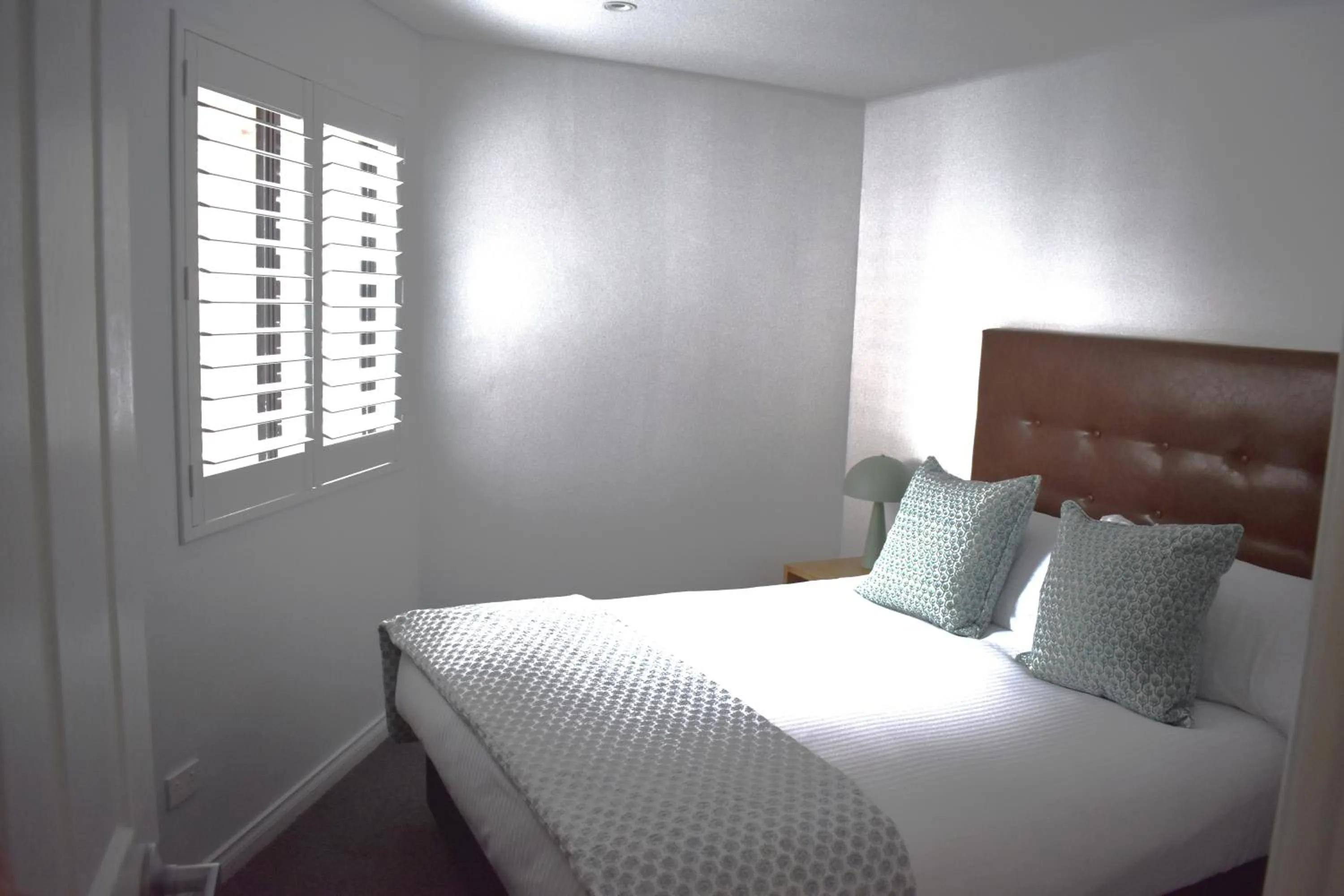 Bed in Bondi 38 Serviced Apartments